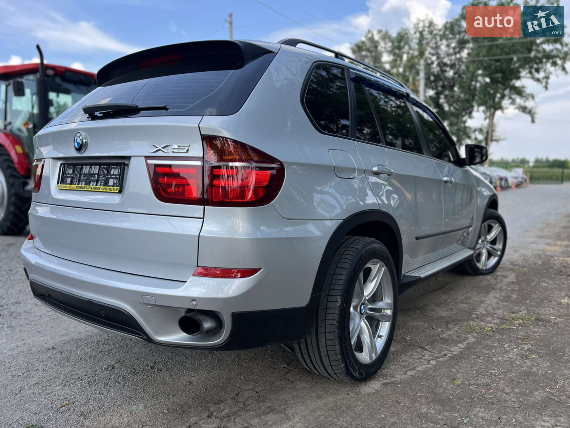 BMW X5 2012 VIN WBAZW41080L833617 фото оголошення 3 з 26