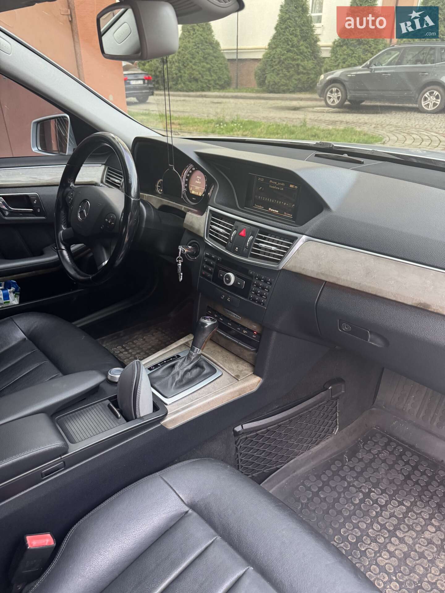 Mercedes-Benz E-Class 2011 VIN WDD2120471A159984 фото оголошення 8 з 15