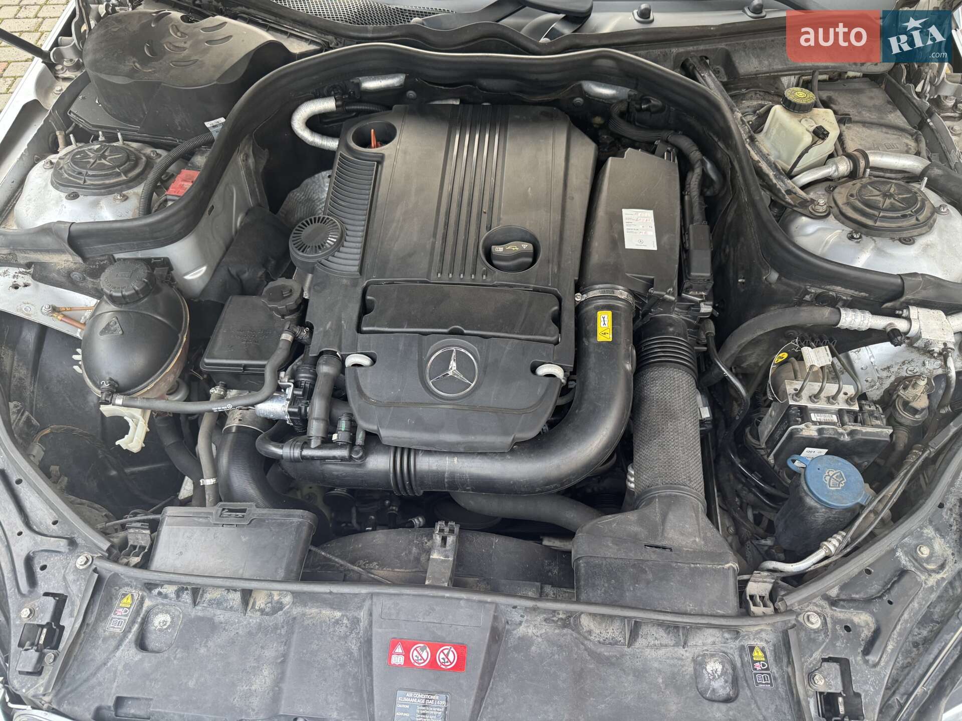 Mercedes-Benz E-Class 2011 VIN WDD2120471A159984 фото оголошення 14 з 15