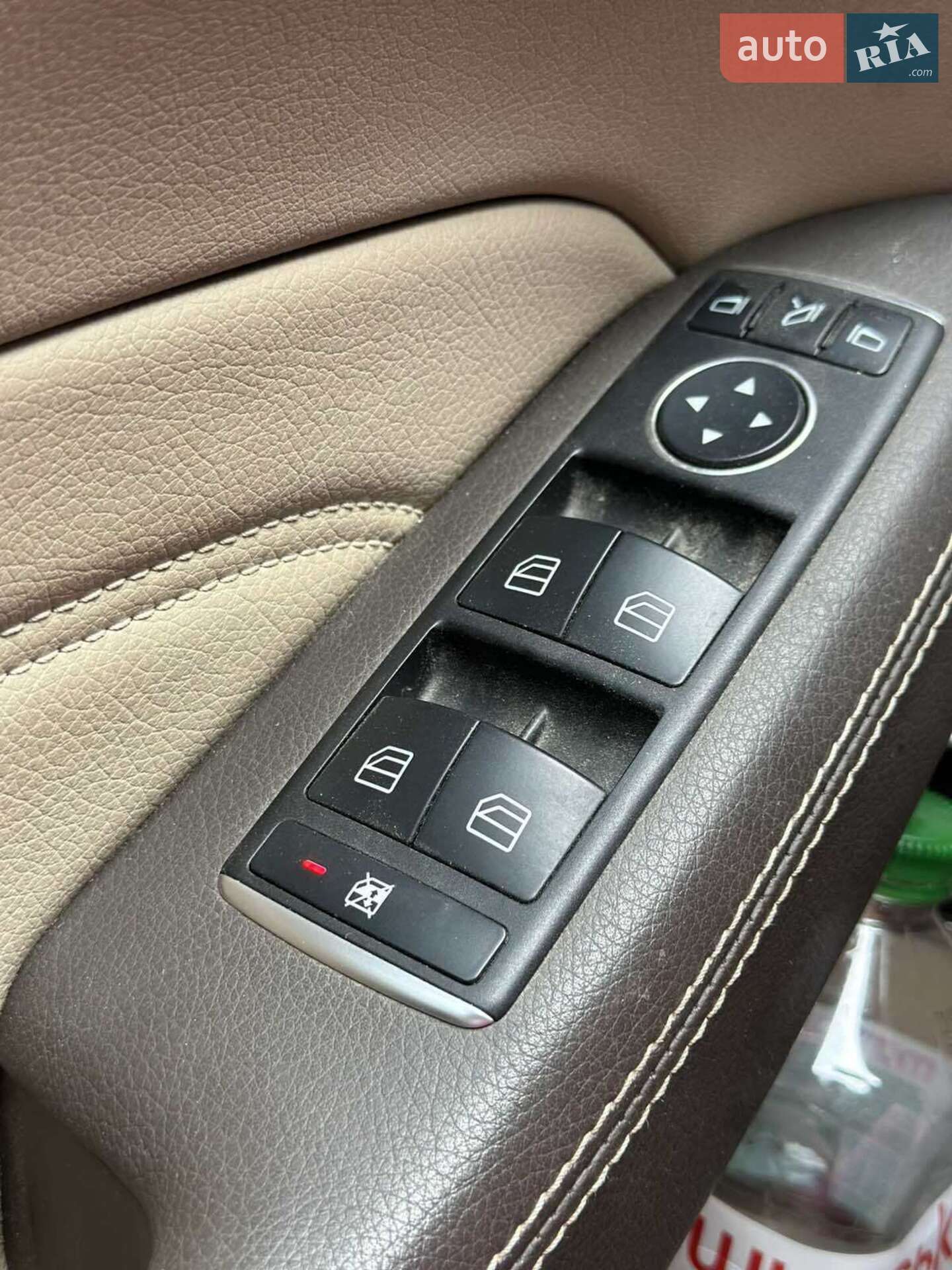 Mercedes-Benz M-Class 2015 VIN 4JGDA0EB6FA534269 фото оголошення 3 з 27