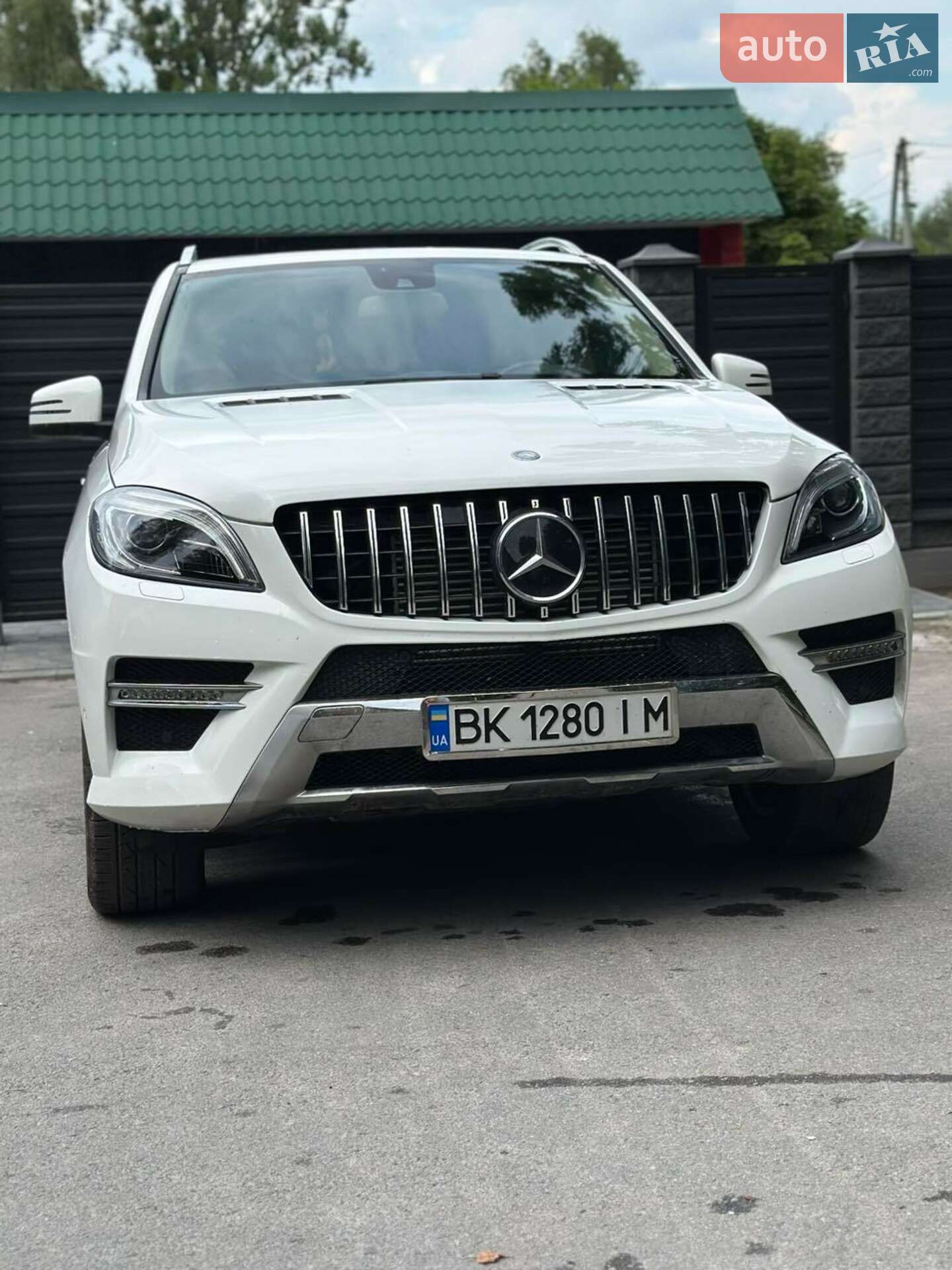 Mercedes-Benz M-Class 2015 VIN 4JGDA0EB6FA534269 фото оголошення 11 з 27