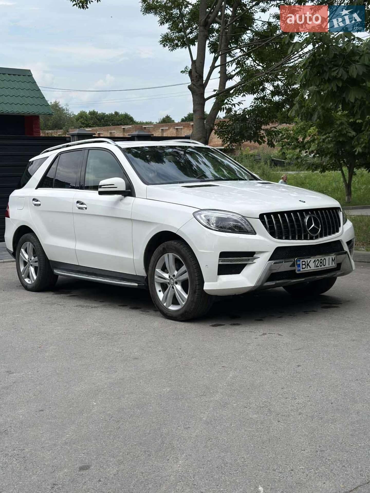 Mercedes-Benz M-Class 2015 VIN 4JGDA0EB6FA534269 фото оголошення 12 з 27