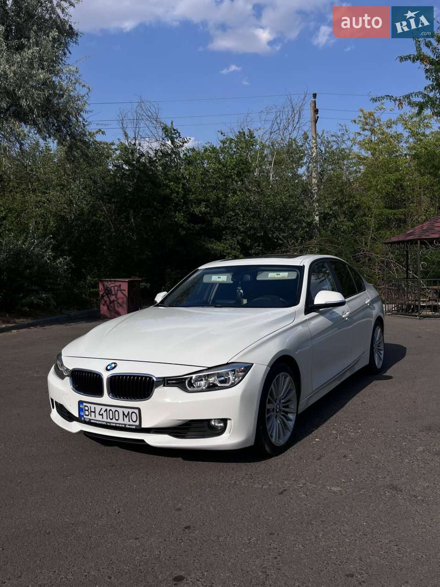 BMW 3 Series 2013 VIN WBA3C1C54DF441194 фото оголошення 3 з 15