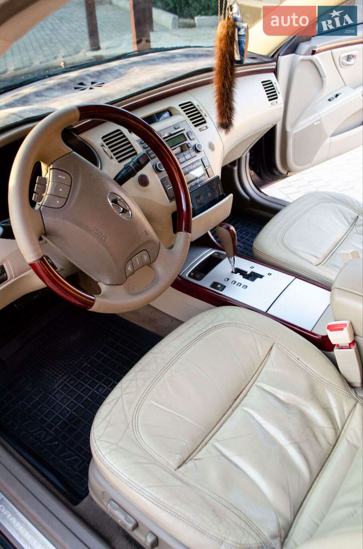 Hyundai Grandeur 2008 VIN KMHFC41DP8A291425 фото оголошення 32 з 61
