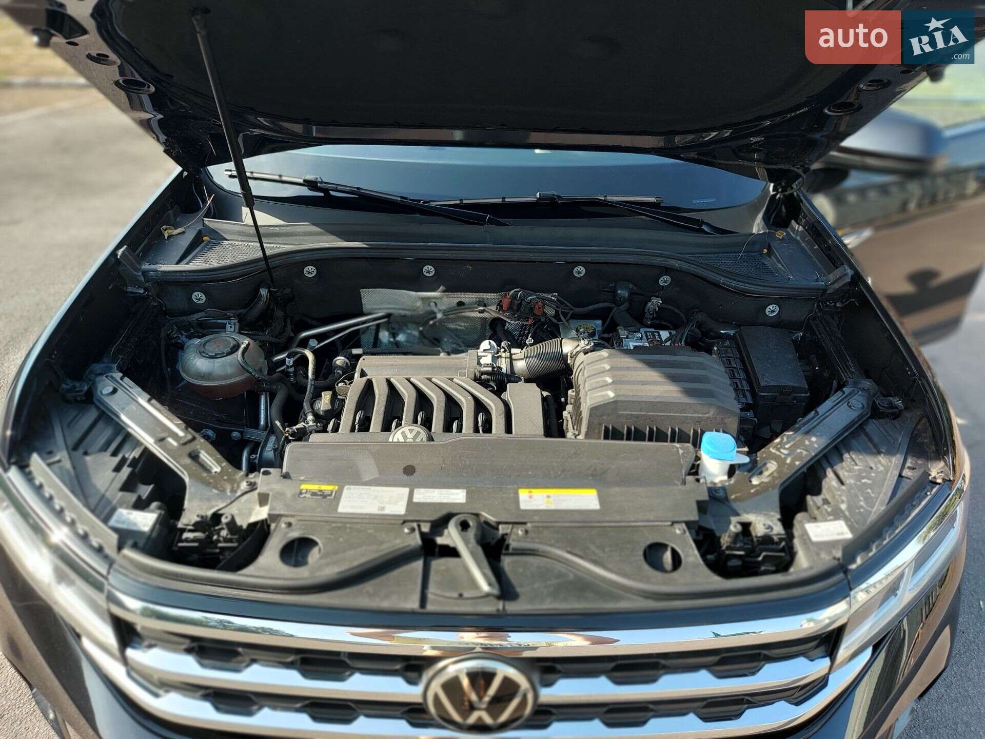 Volkswagen Atlas Cross Sport 2021 VIN 1V2JE2CAXNC205030 фото оголошення 4 з 19
