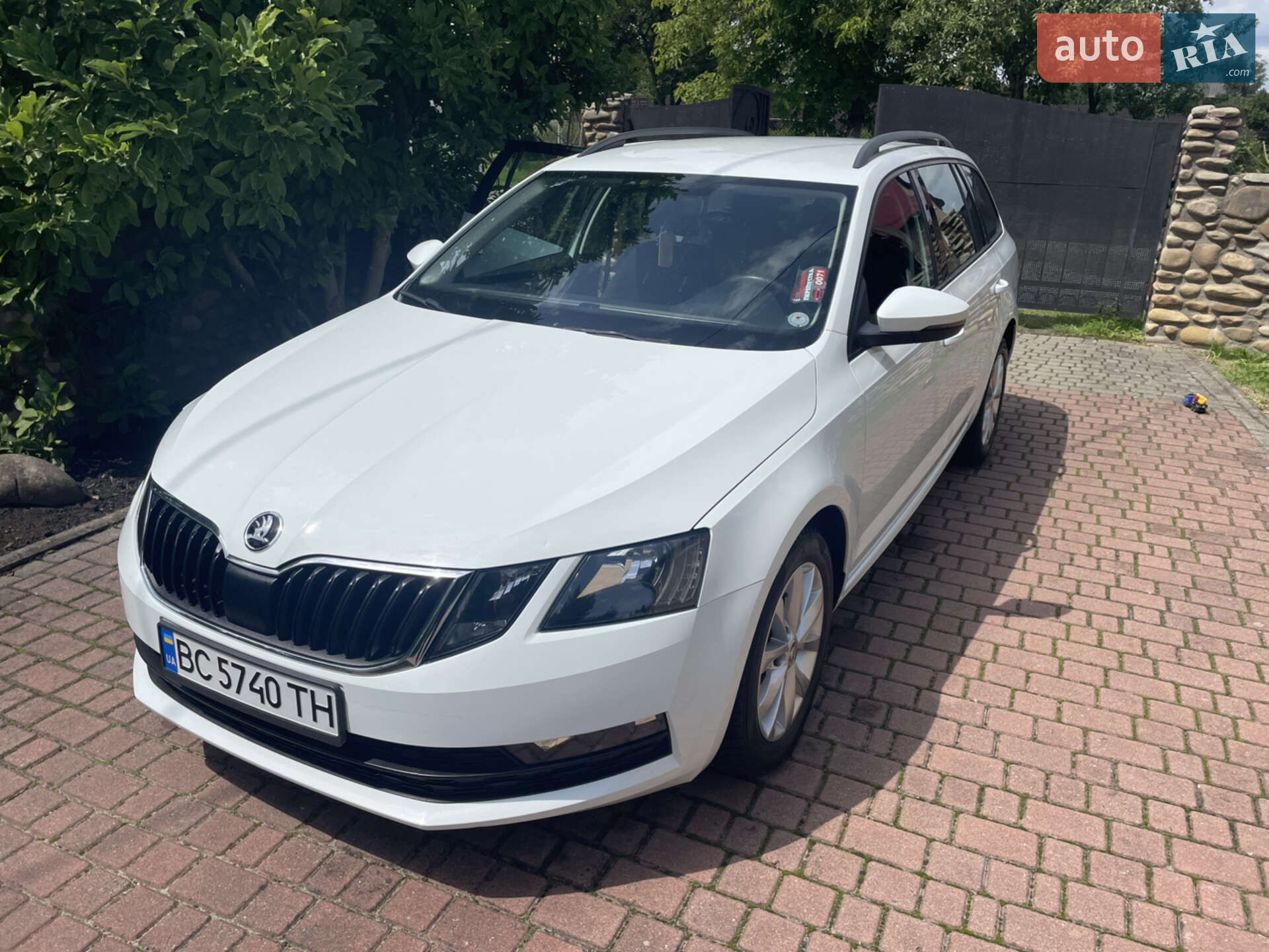 Skoda Octavia 2019 VIN TMBJG7NE9K0184239 фото оголошення 7 з 34