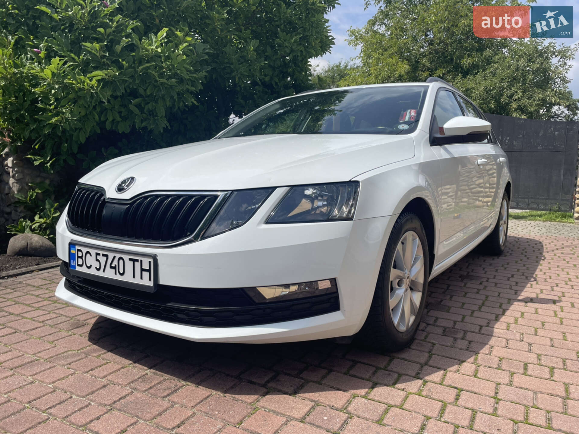 Skoda Octavia 2019 VIN TMBJG7NE9K0184239 фото оголошення 9 з 34