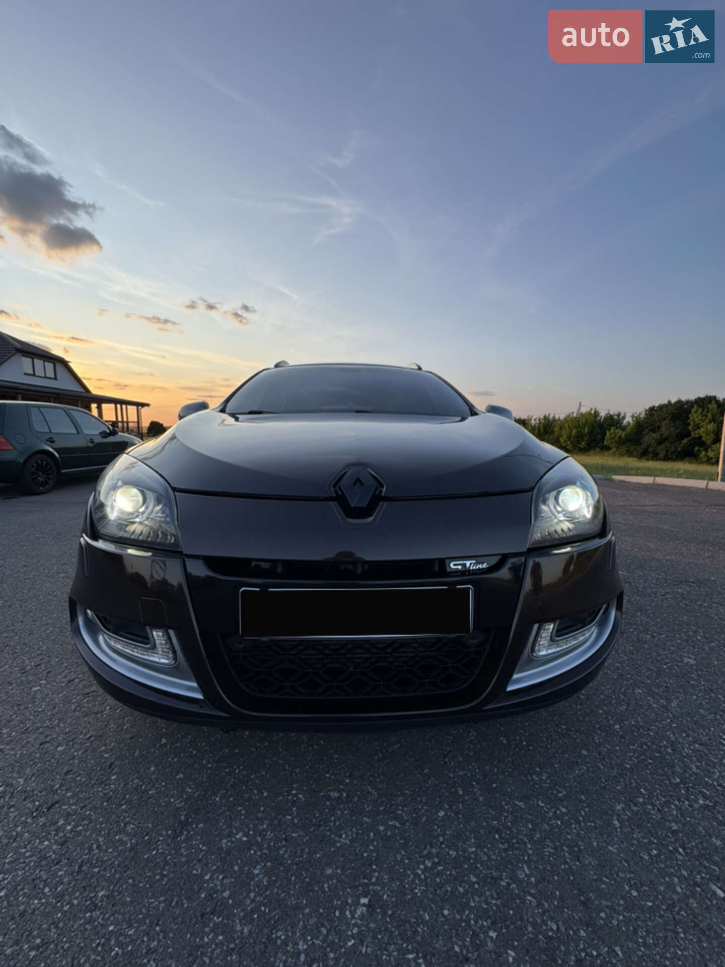 Renault Megane 2012 VIN VF1KZ140647615948 фото оголошення 4 з 9
