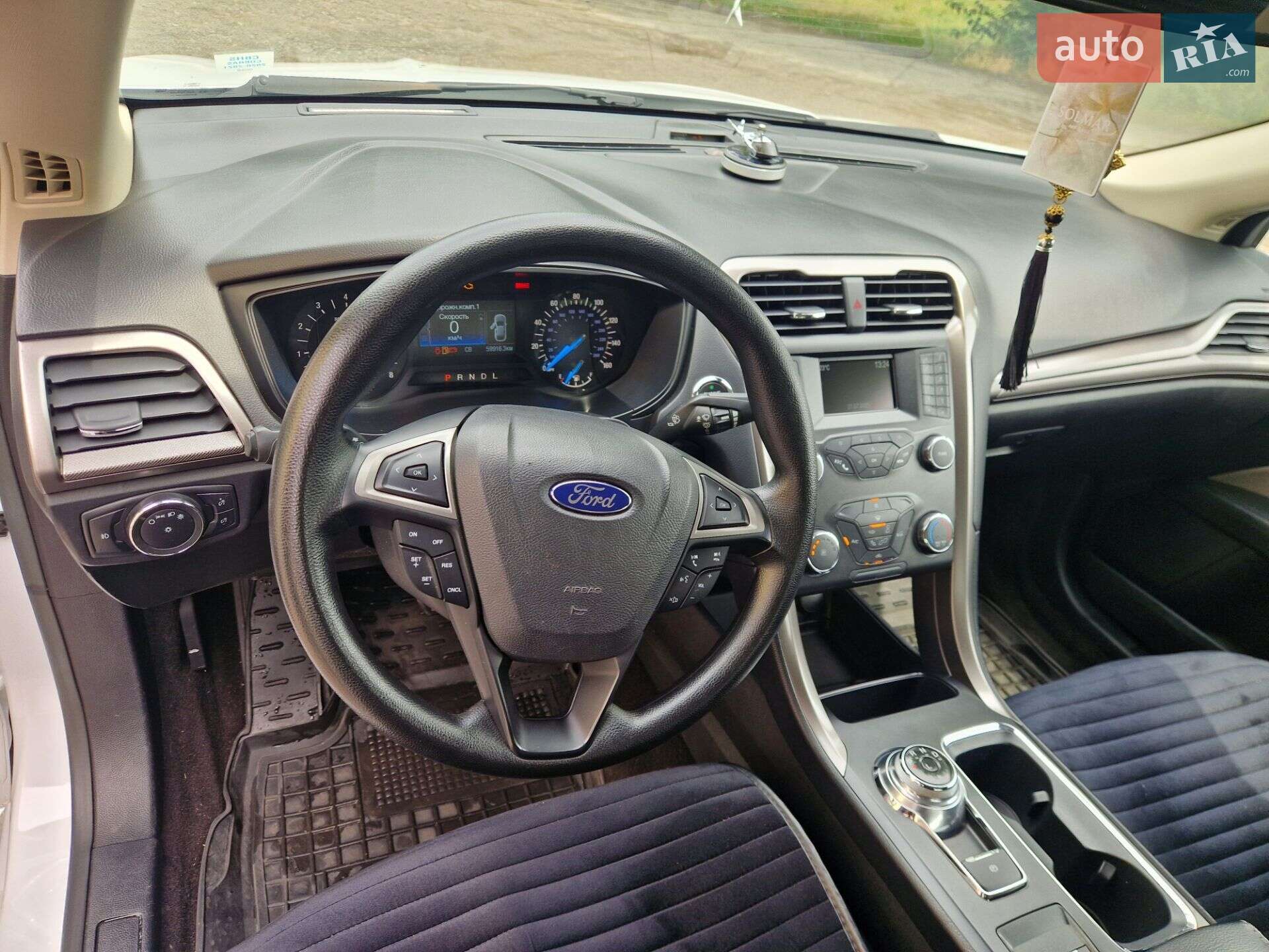 Ford Fusion 2019 VIN 3FA6P0G74KR159881 фото оголошення 2 з 7