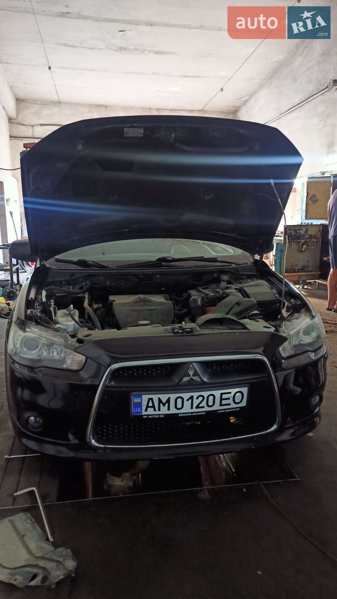 Mitsubishi Lancer 2010 VIN JMBLNCX1ABU001324 фото оголошення 3 з 7