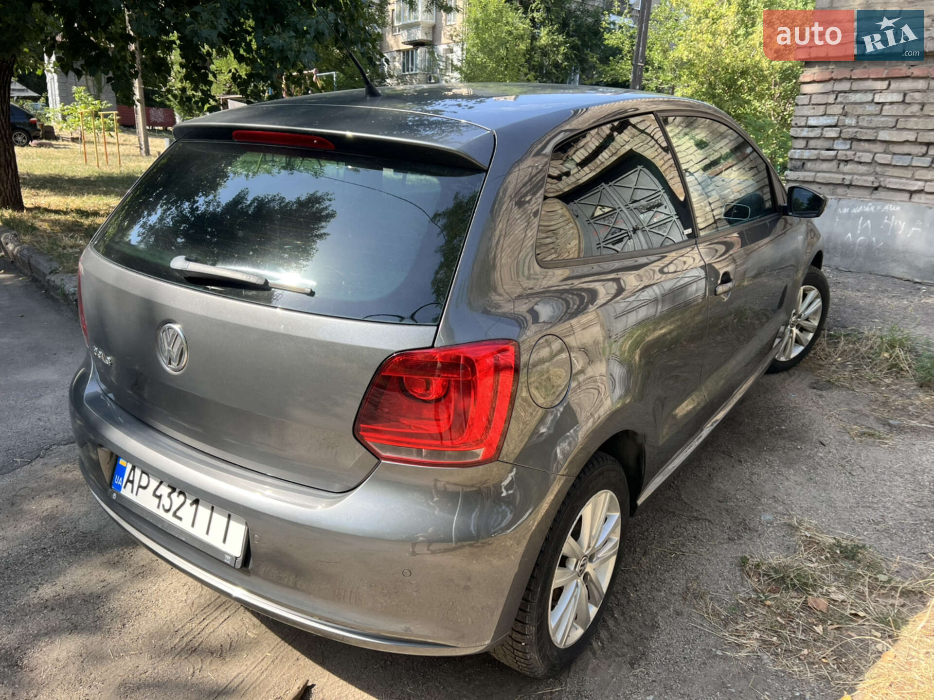 Volkswagen Polo 2012 VIN WVWZZZ6RZCY171776 фото оголошення 2 з 17