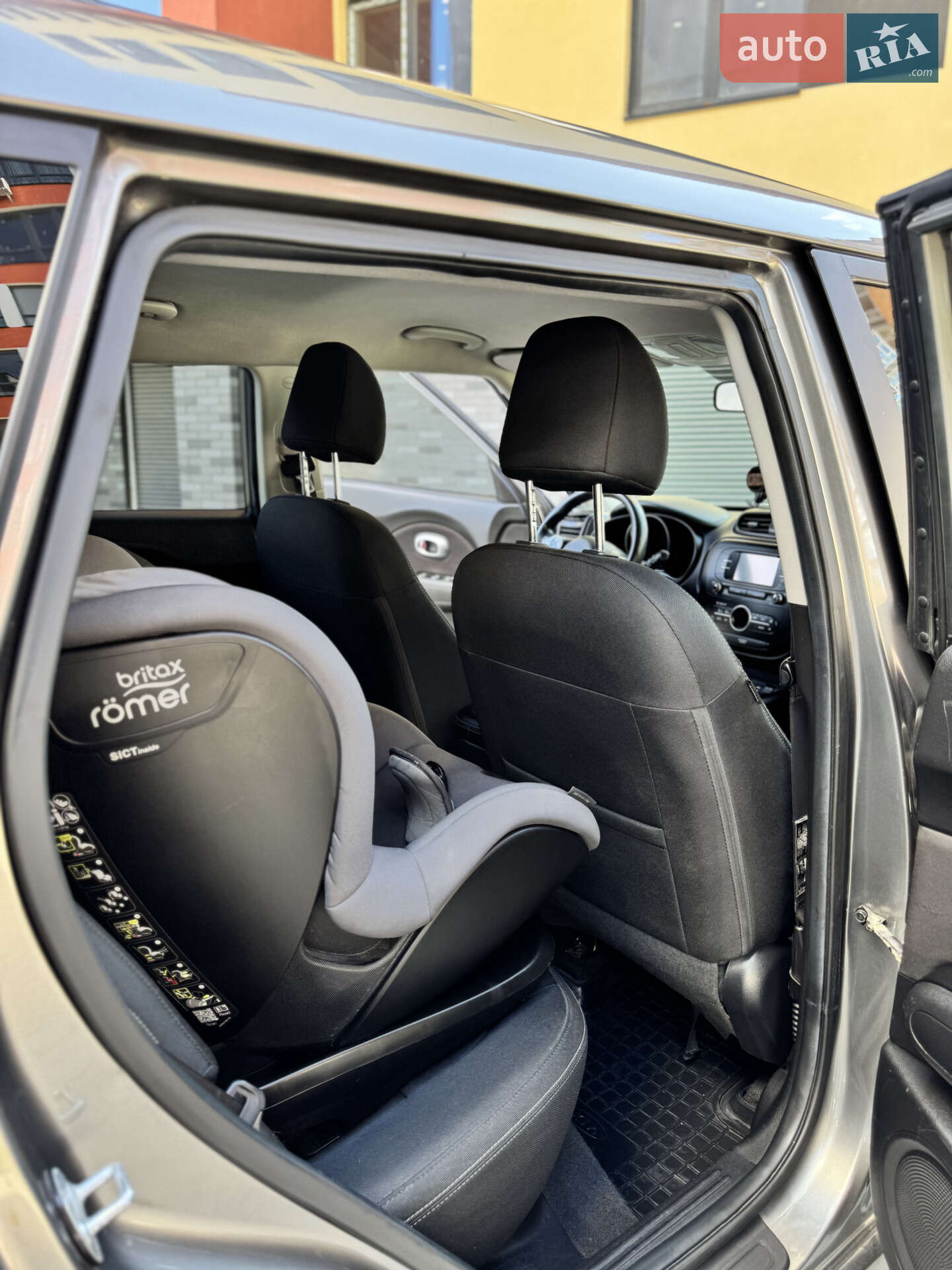 Kia Soul 2017 VIN KNDJP3A55H7504462 фото оголошення 2 з 18