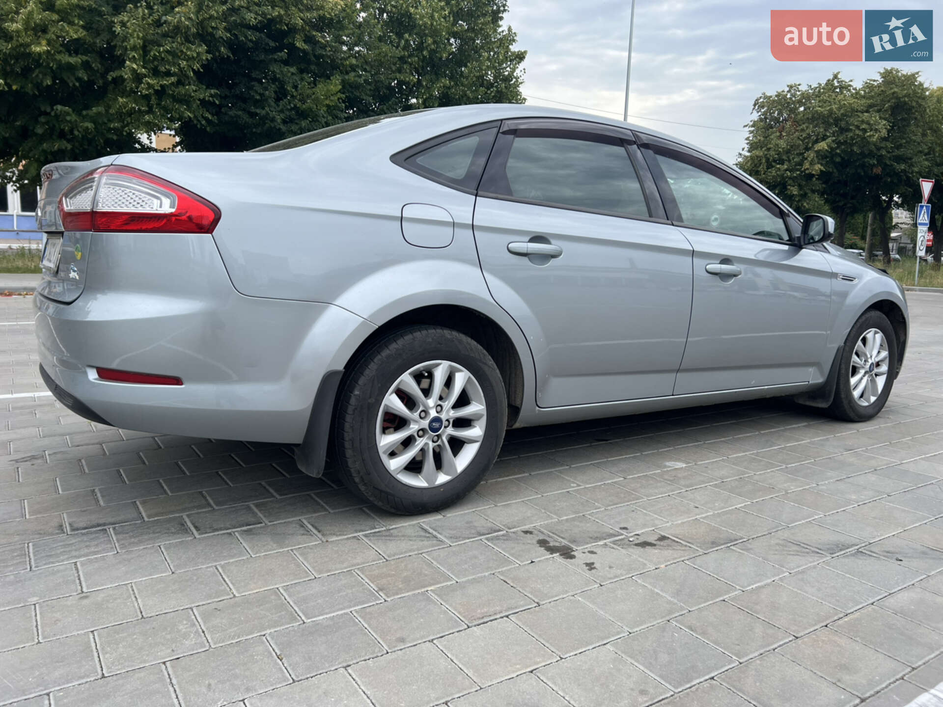 Ford Mondeo 2012 VIN WF0DXXGBBDCK26219 фото оголошення 5 з 10