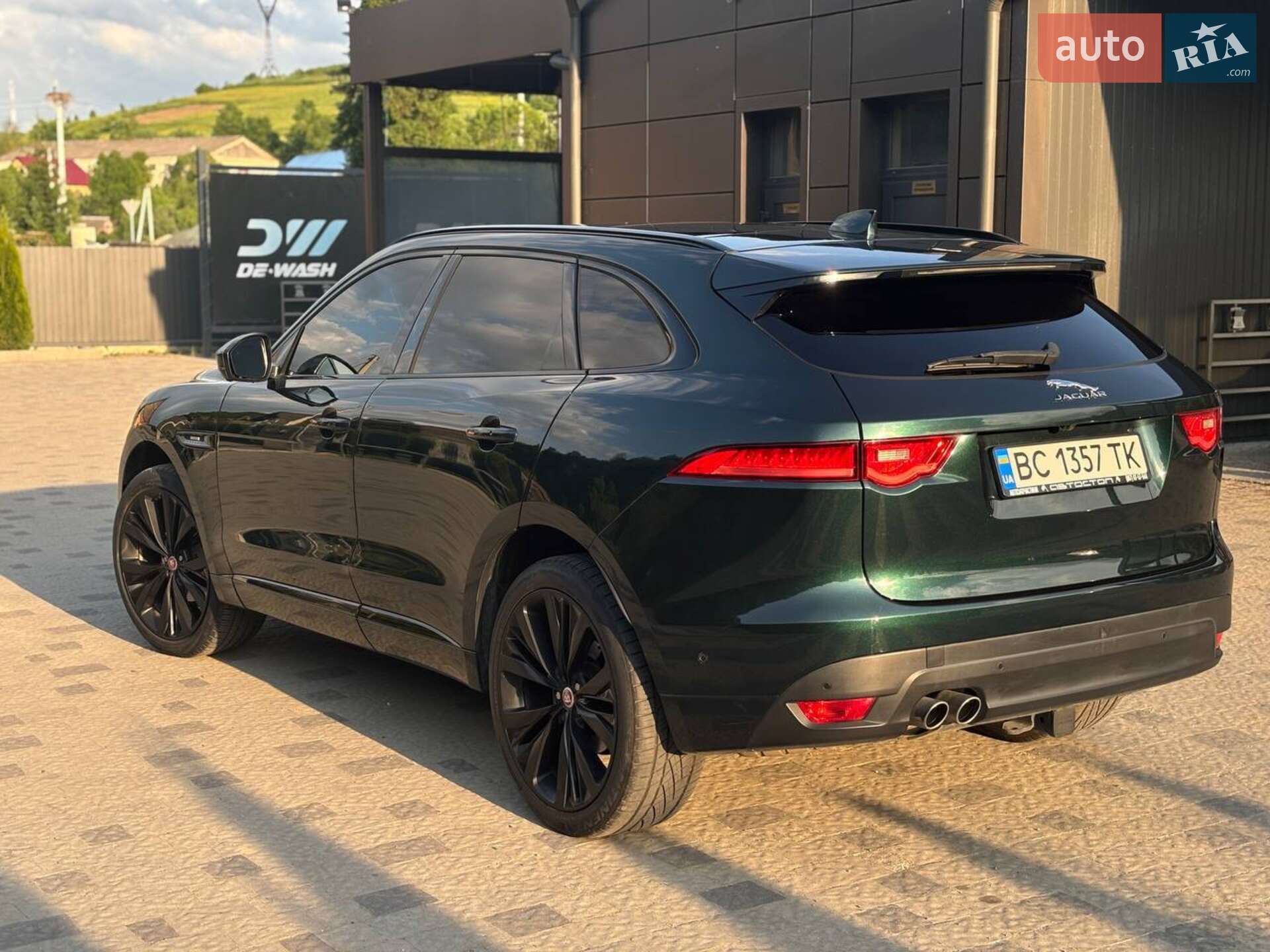 Jaguar F-Pace 2016 VIN SADCL2BNXHA490658 фото оголошення 3 з 46