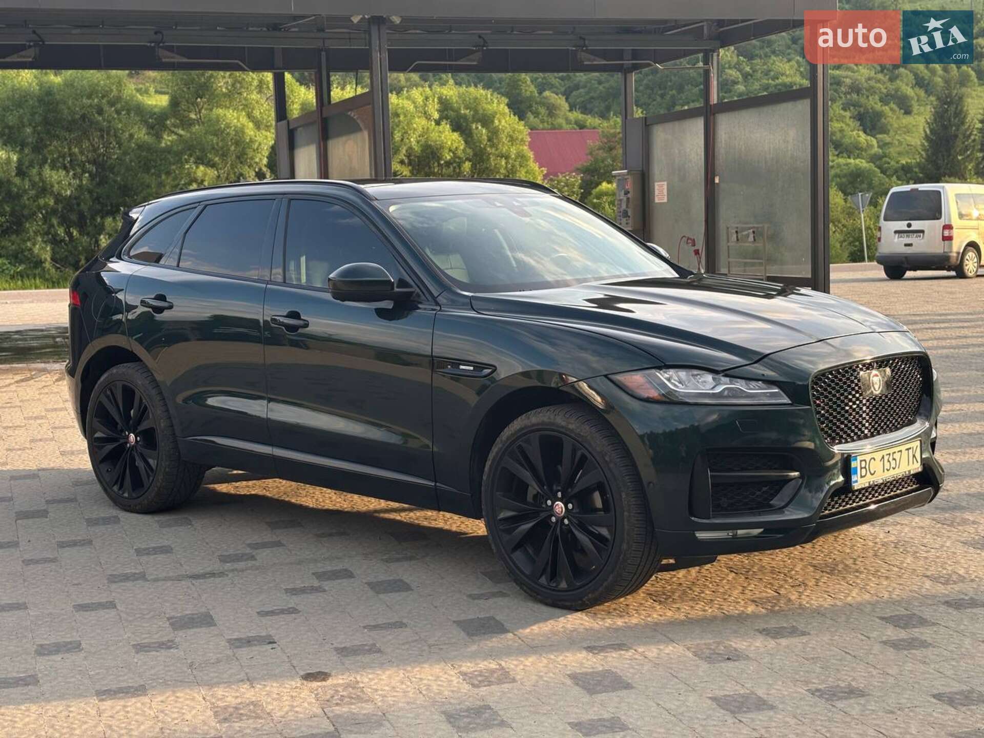Jaguar F-Pace 2016 VIN SADCL2BNXHA490658 фото оголошення 9 з 46