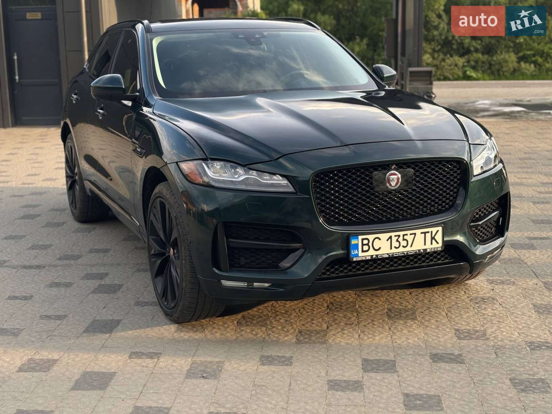 Jaguar F-Pace 2016 VIN SADCL2BNXHA490658 фото оголошення 10 з 46