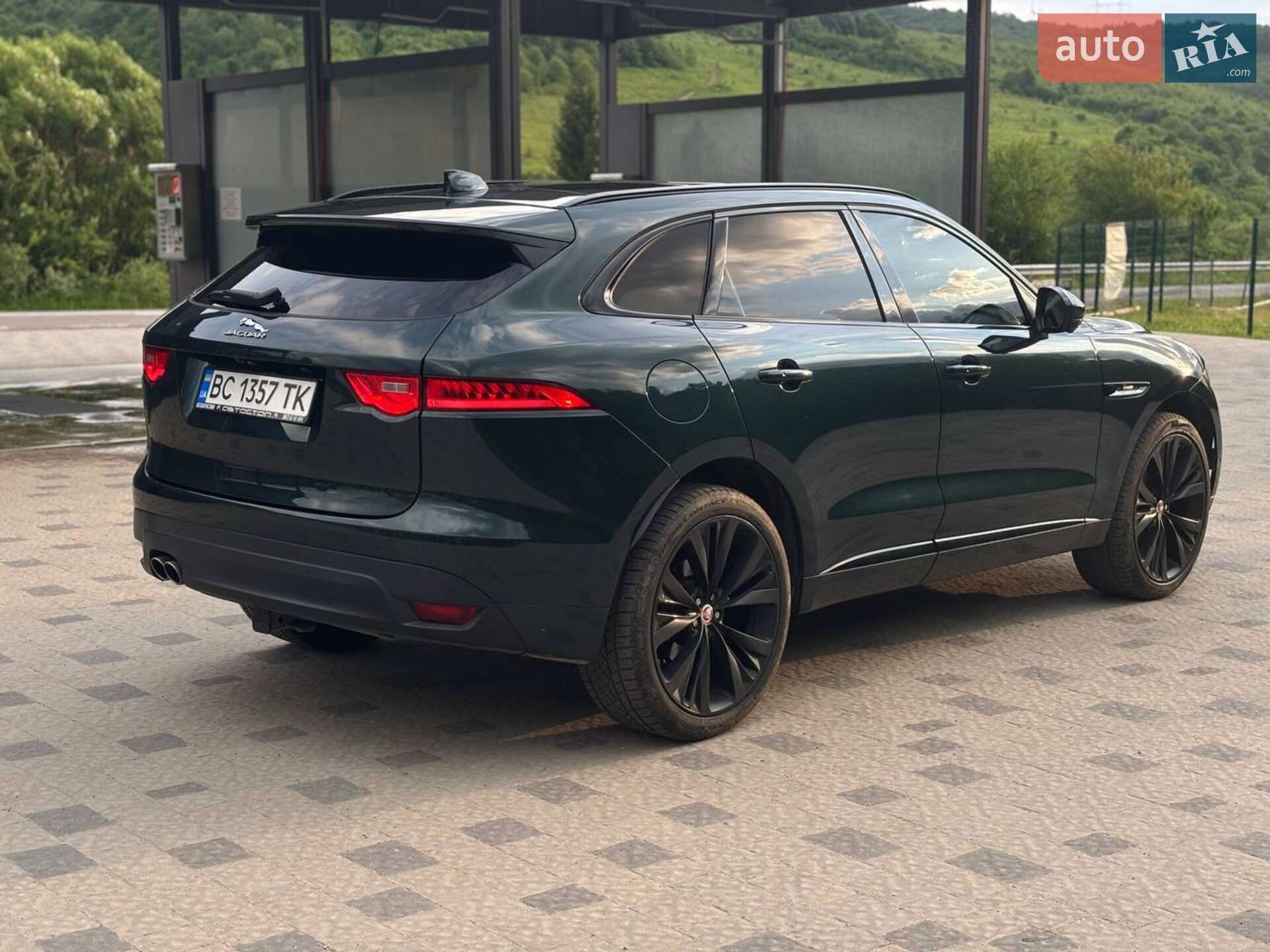 Jaguar F-Pace 2016 VIN SADCL2BNXHA490658 фото оголошення 18 з 46