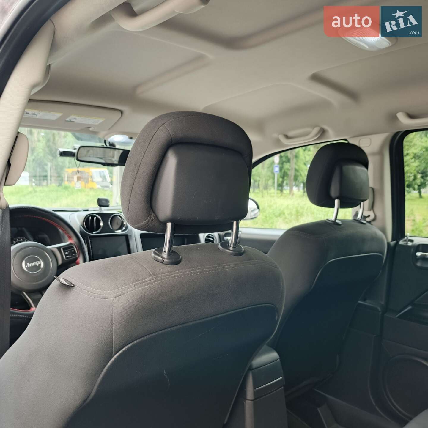 Jeep Compass 2016 VIN 1C4NJDBB3GD756806 фото оголошення 9 з 23