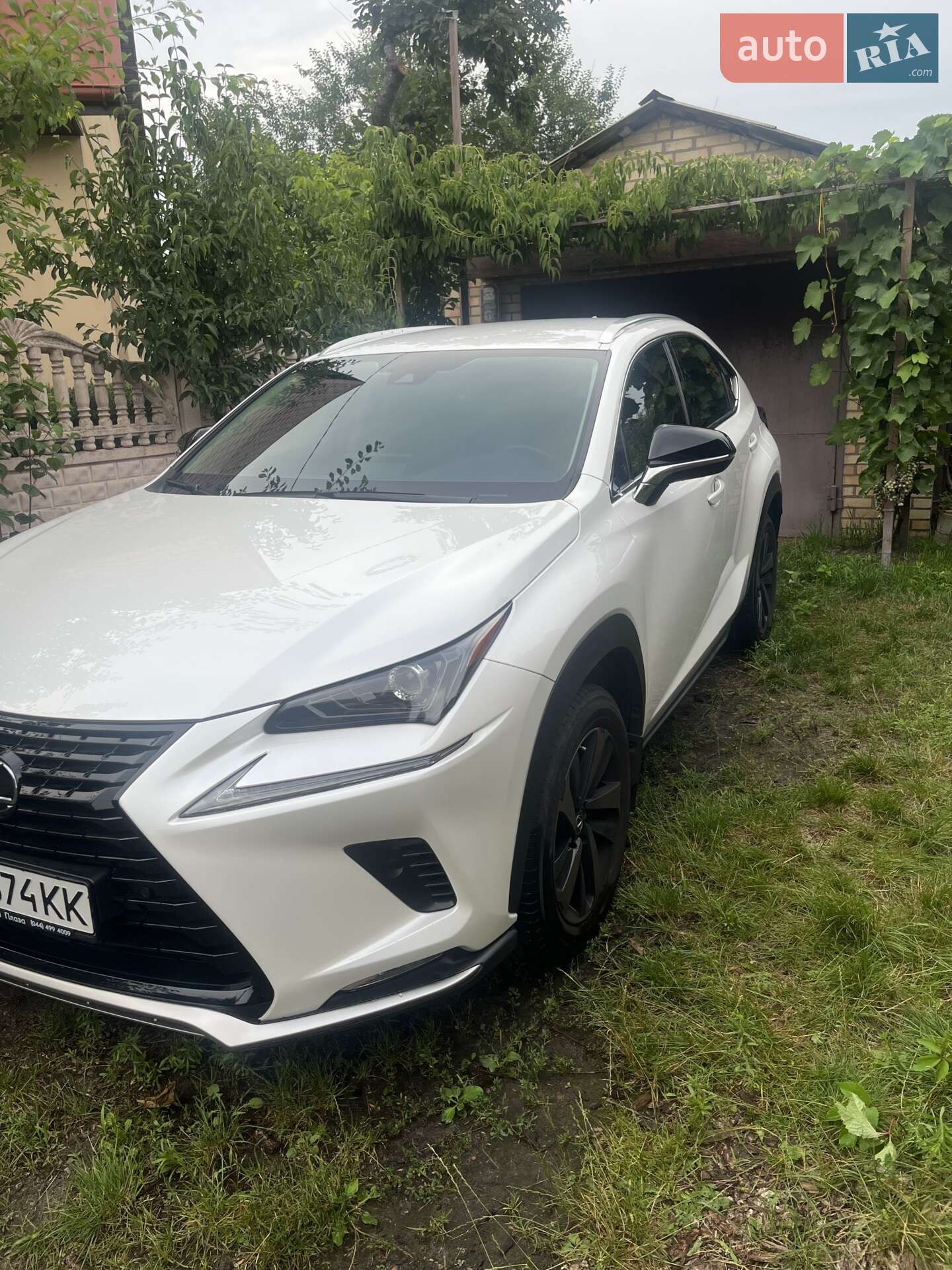 Lexus NX 2020 VIN JTJBERBZ002061571 фото оголошення 3 з 13