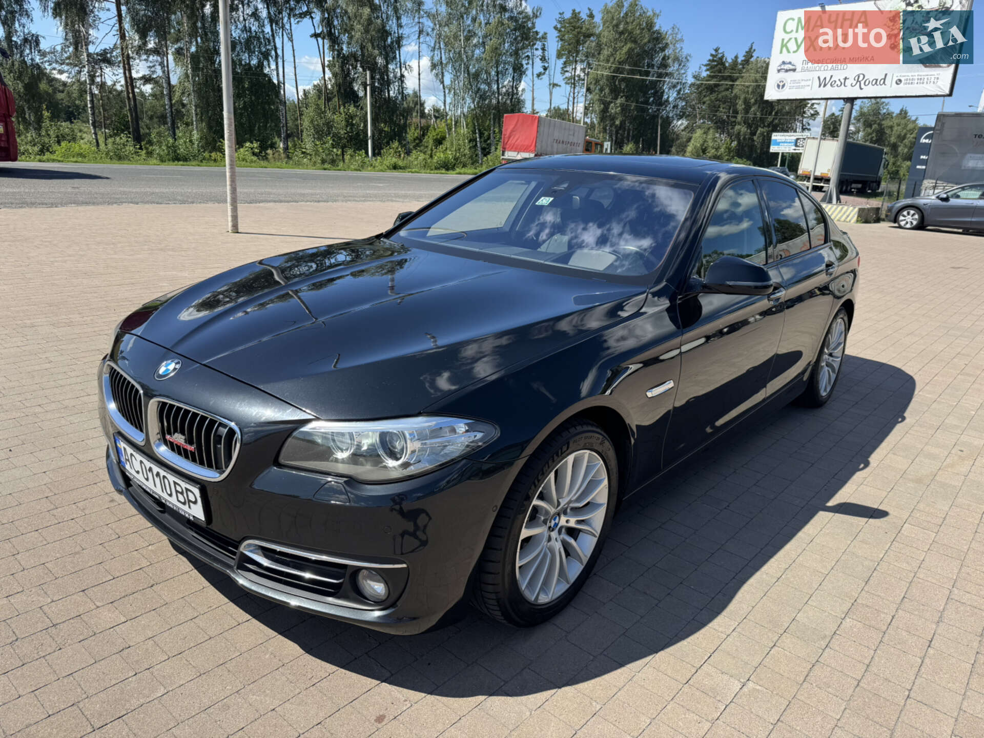 BMW 5 Series 2015 VIN WBA5D71020G248966 фото оголошення 2 з 76