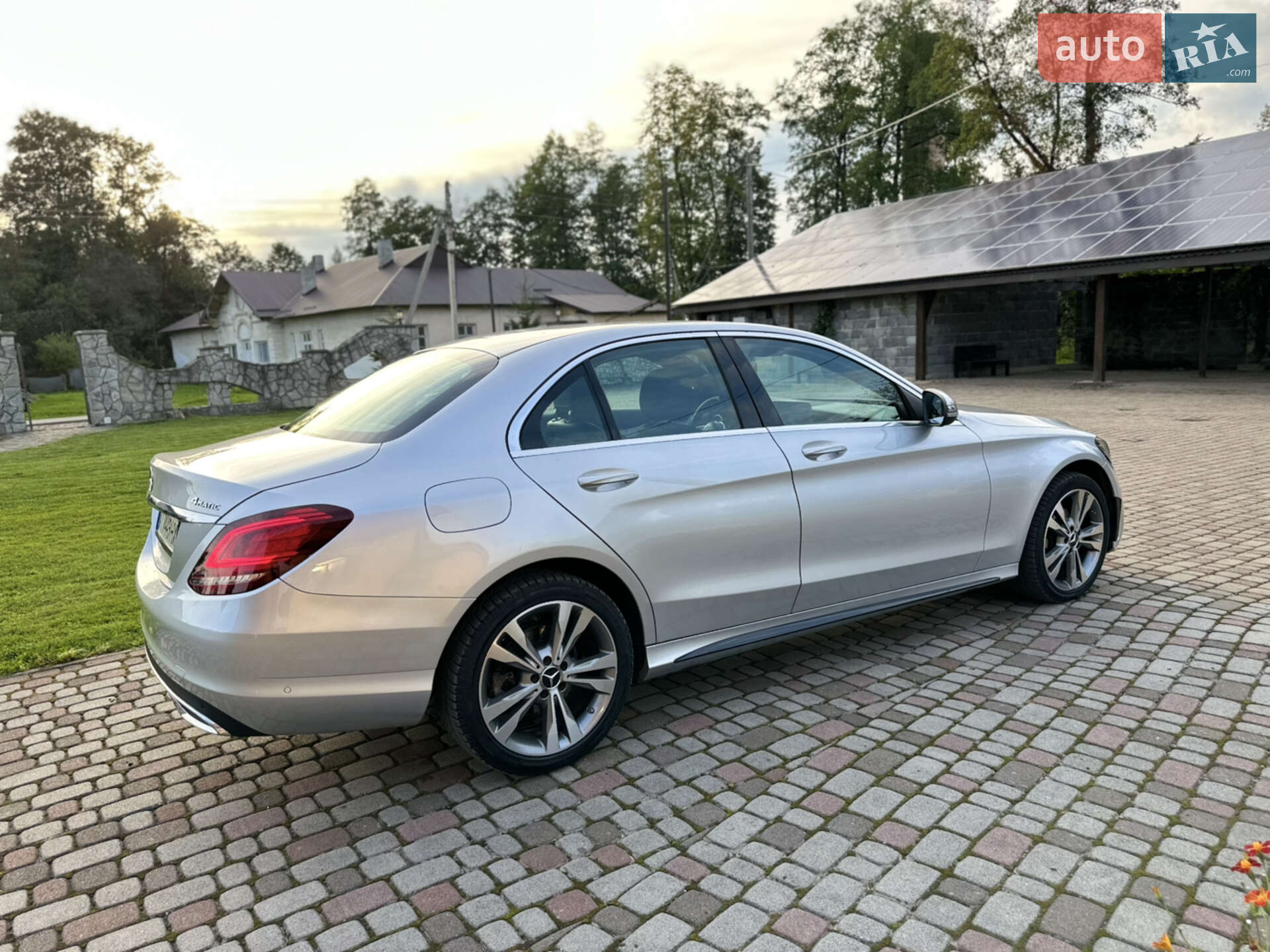 Mercedes-Benz C-Class 2018 VIN WDD2050151R427888 фото оголошення 8 з 64