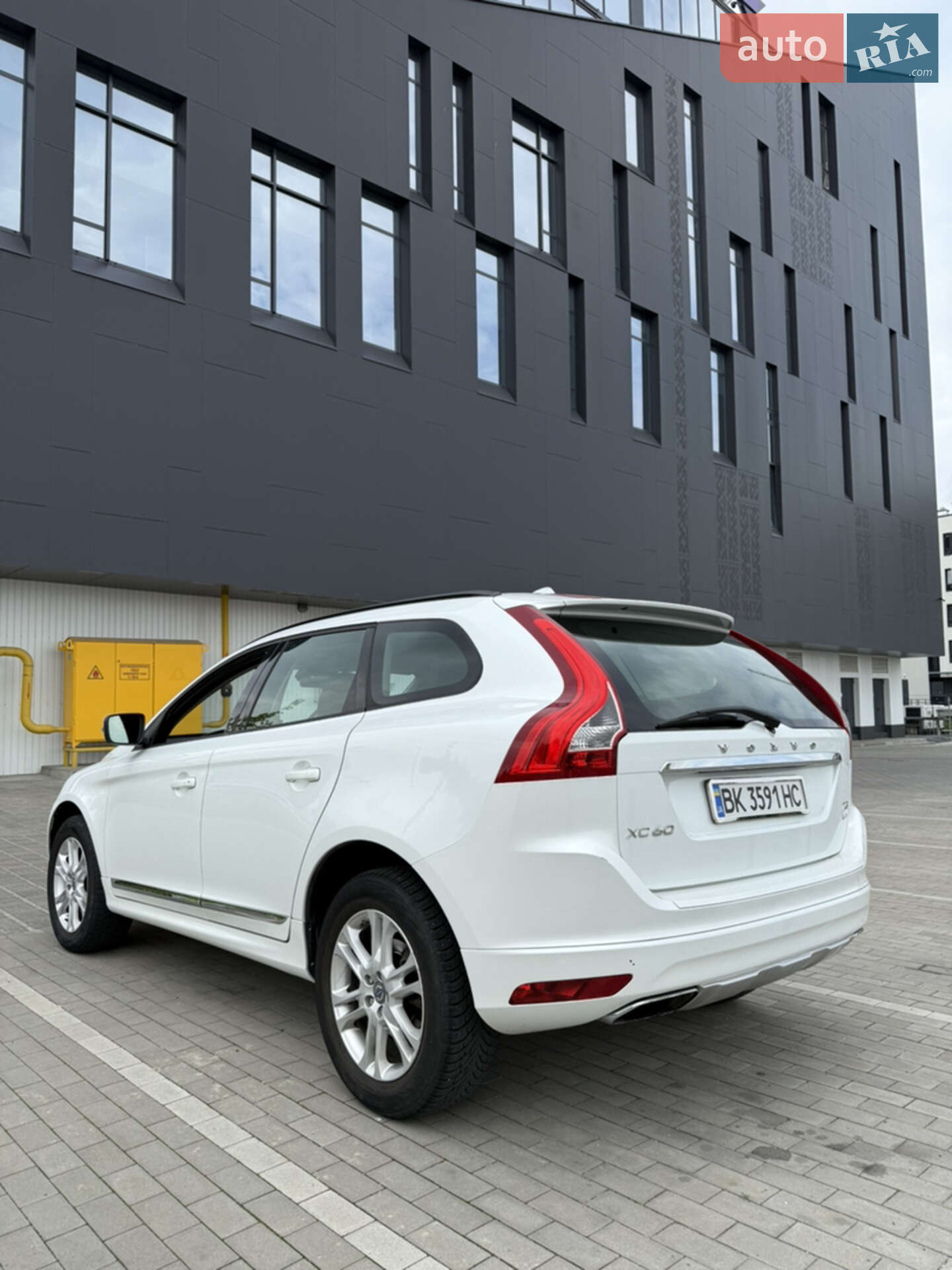 Volvo Xc60 2014 VIN YV4612RJ7F2697272 фото оголошення 4 з 31