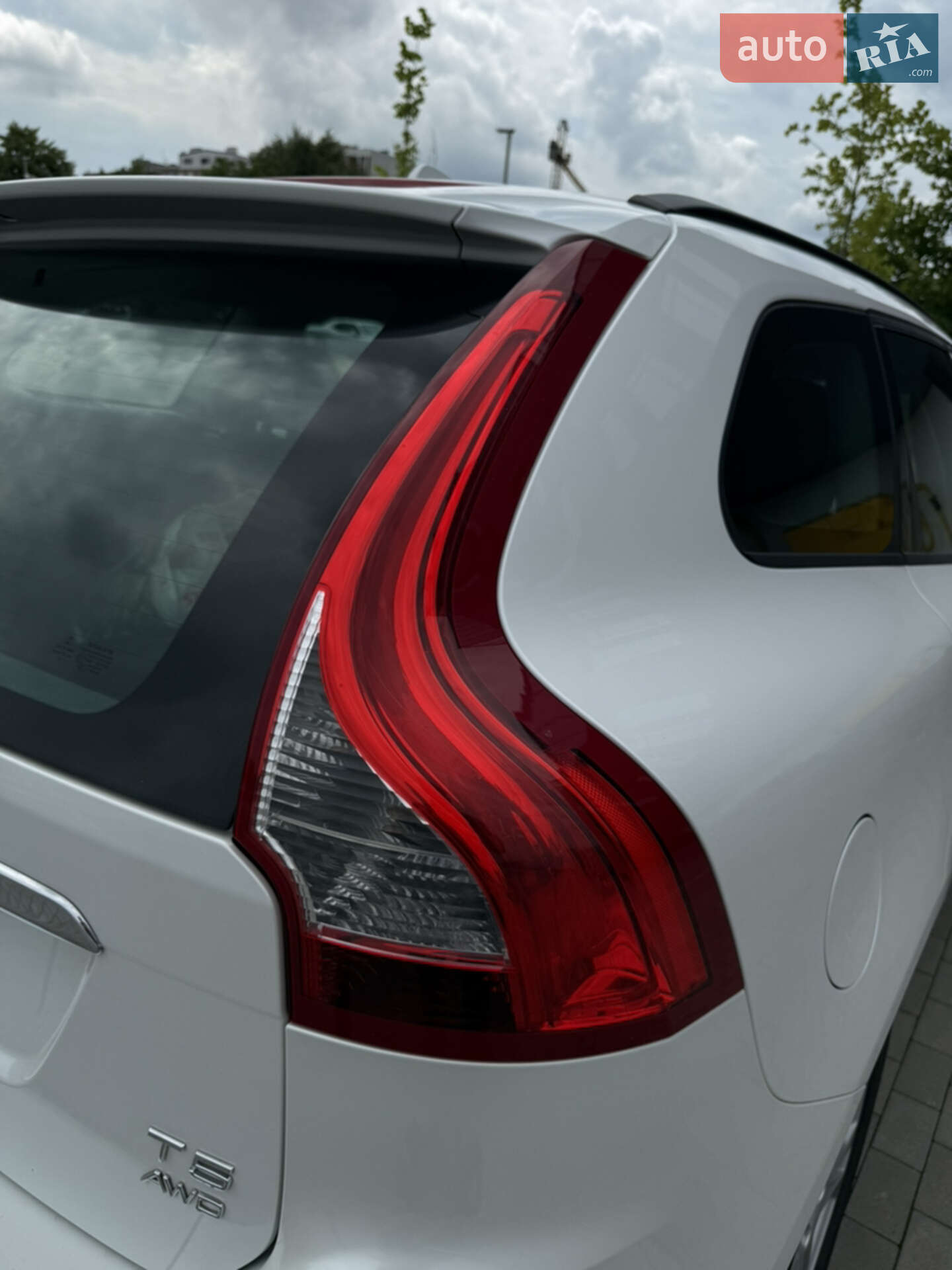 Volvo Xc60 2014 VIN YV4612RJ7F2697272 фото оголошення 25 з 31