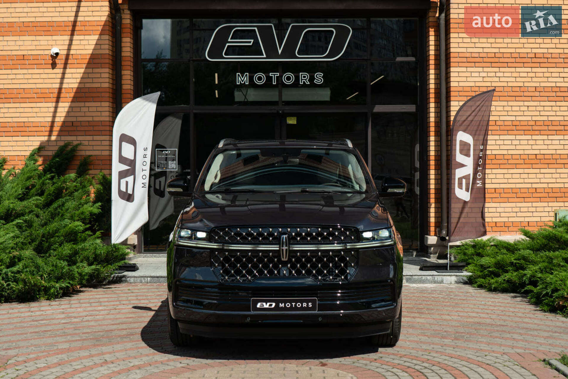 Lincoln Navigator 2025 VIN 5LMJJ3TG6SEL07134 фото оголошення 22 з 60