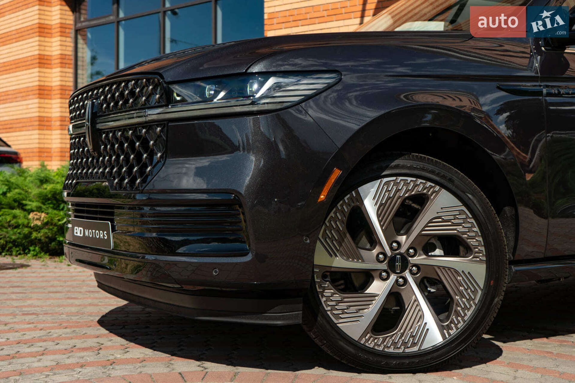 Lincoln Navigator 2025 VIN 5LMJJ3TG6SEL07134 фото оголошення 5 з 60