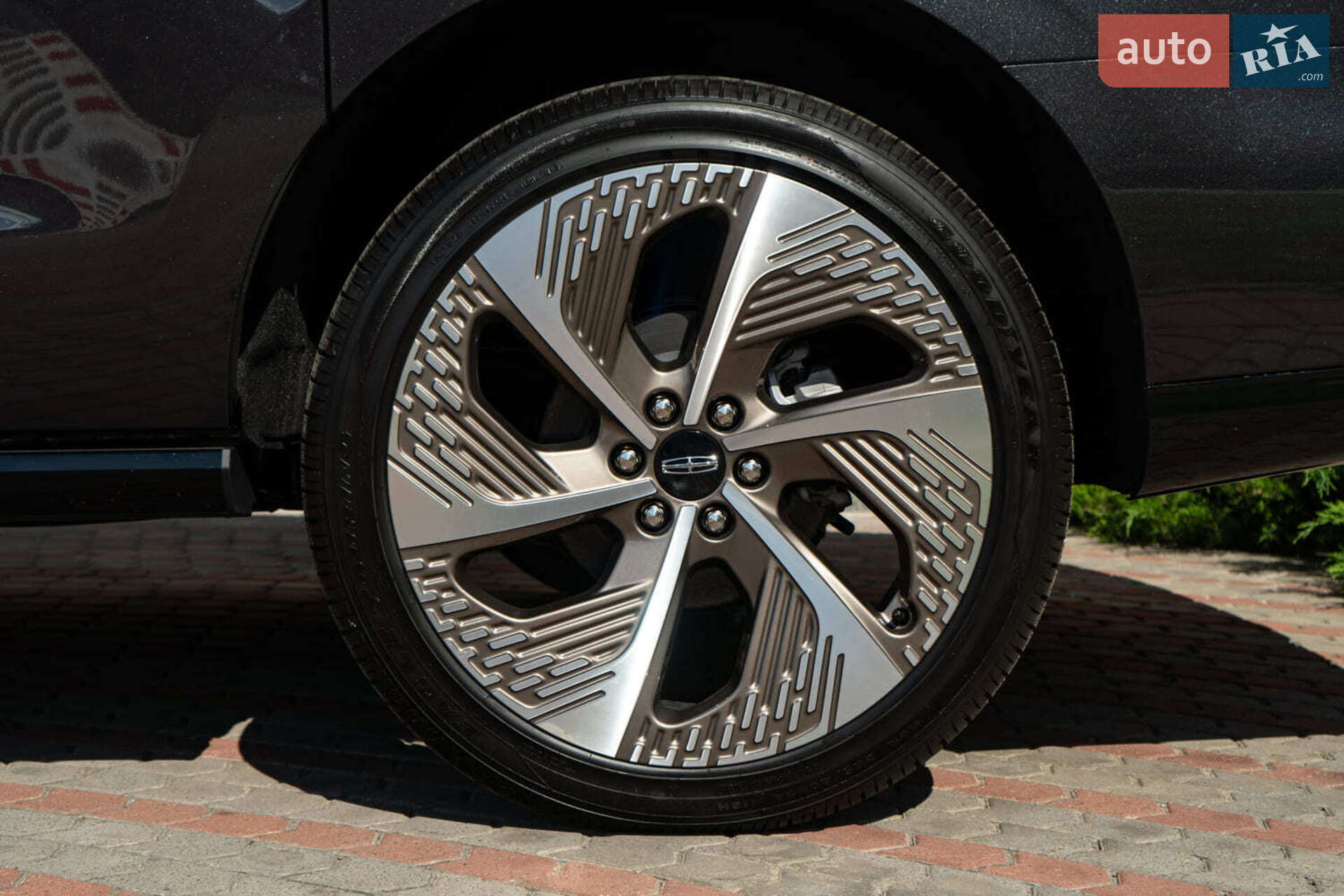 Lincoln Navigator 2025 VIN 5LMJJ3TG6SEL07134 фото оголошення 9 з 60