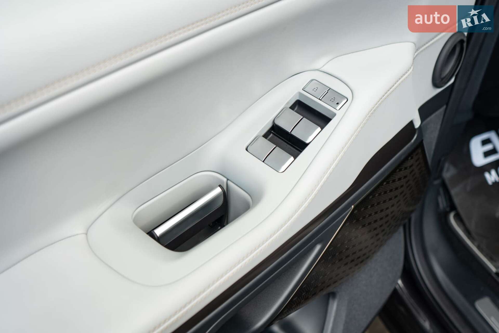 Lincoln Navigator 2025 VIN 5LMJJ3TG6SEL07134 фото оголошення 30 з 60