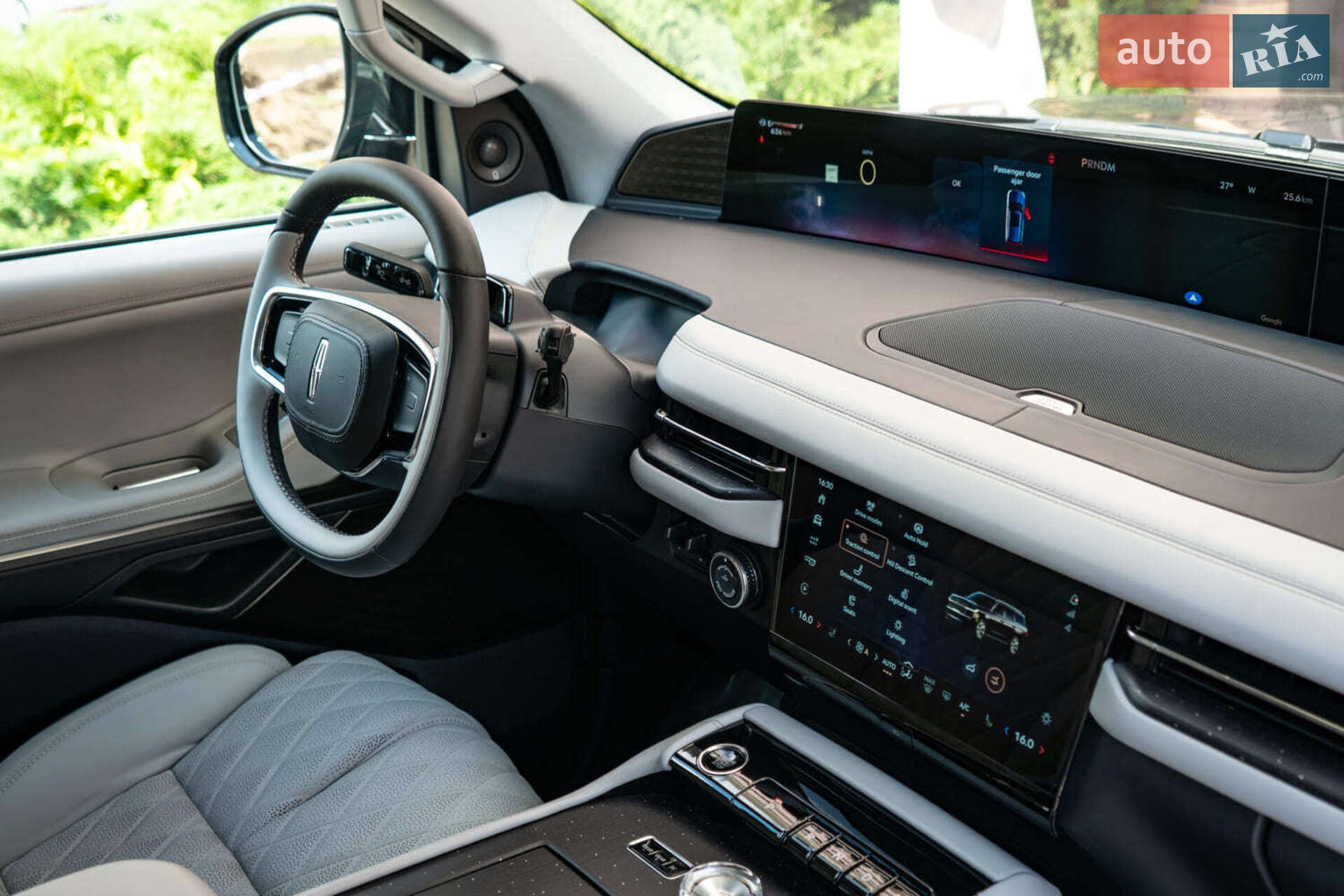 Lincoln Navigator 2025 VIN 5LMJJ3TG6SEL07134 фото оголошення 41 з 60