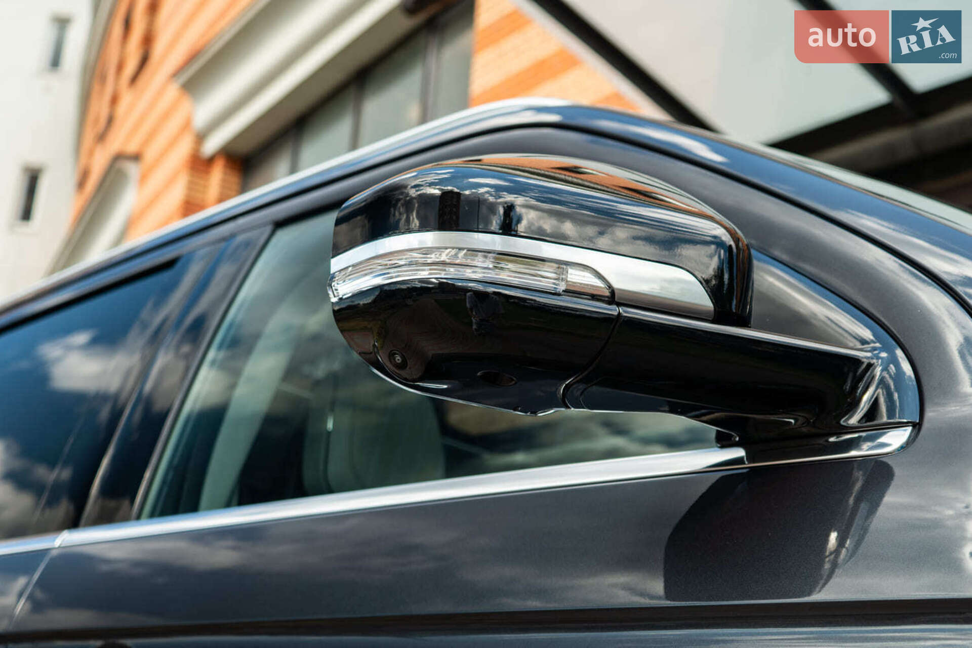 Lincoln Navigator 2025 VIN 5LMJJ3TG6SEL07134 фото оголошення 59 з 60