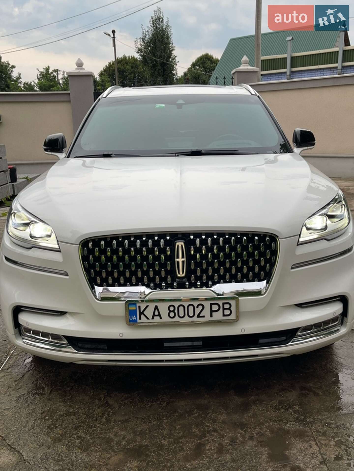 Lincoln Aviator 2023 VIN 5LM5J9XCXPGL05782 фото оголошення 12 з 40