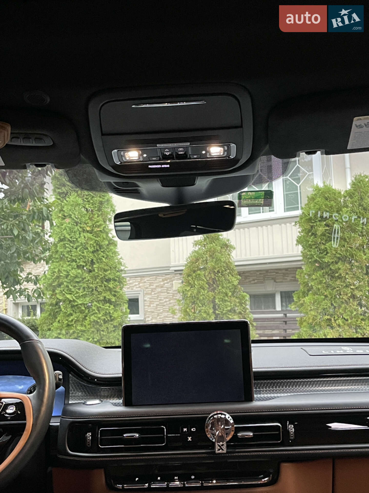 Lincoln Aviator 2023 VIN 5LM5J9XCXPGL05782 фото оголошення 23 з 40