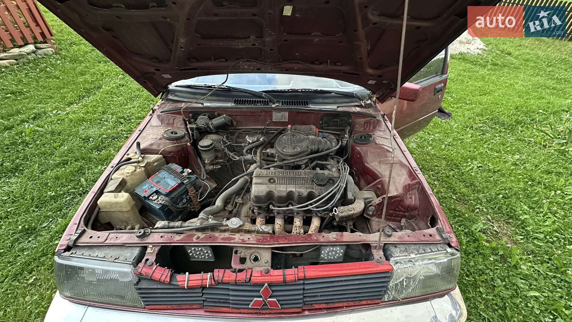 Mitsubishi Lancer 1988 VIN JMBSNC12AJU454756 фото оголошення 12 з 14