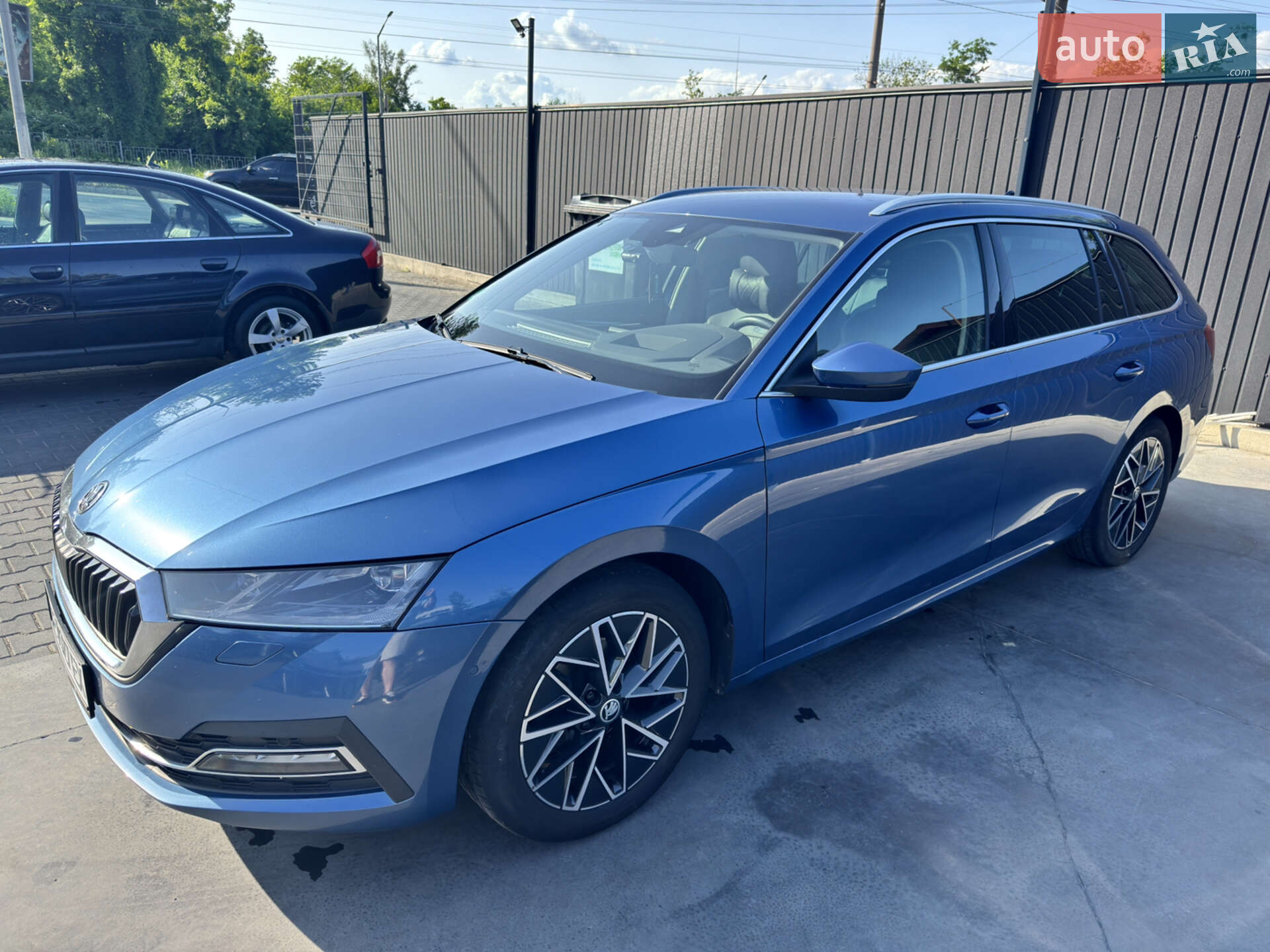 Skoda Octavia 2020 VIN TMBJJ9NX1LY020906 фото оголошення 12 з 35