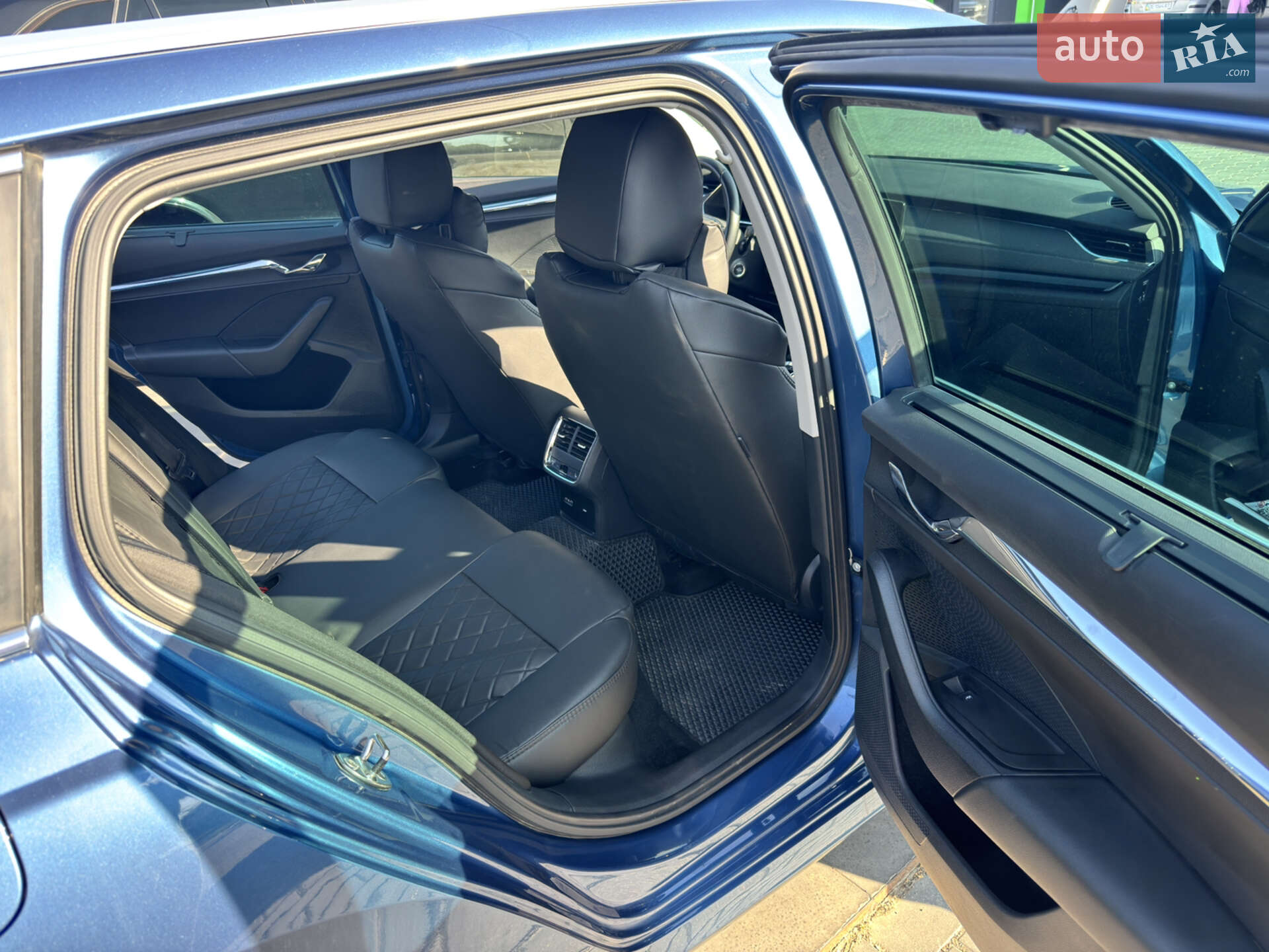 Skoda Octavia 2020 VIN TMBJJ9NX1LY020906 фото оголошення 23 з 35