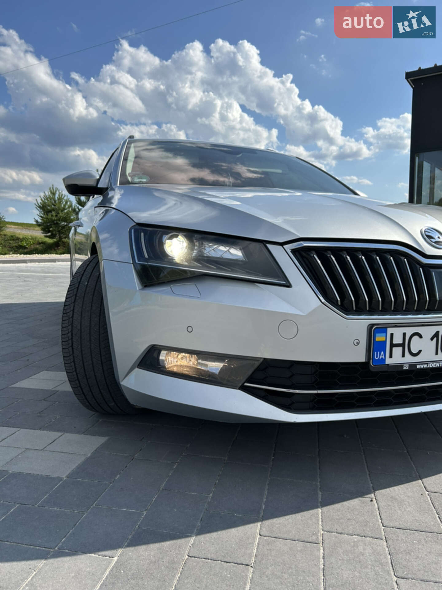 Skoda Superb 2017 VIN TMBJH7NP3J7505549 фото оголошення 36 з 50