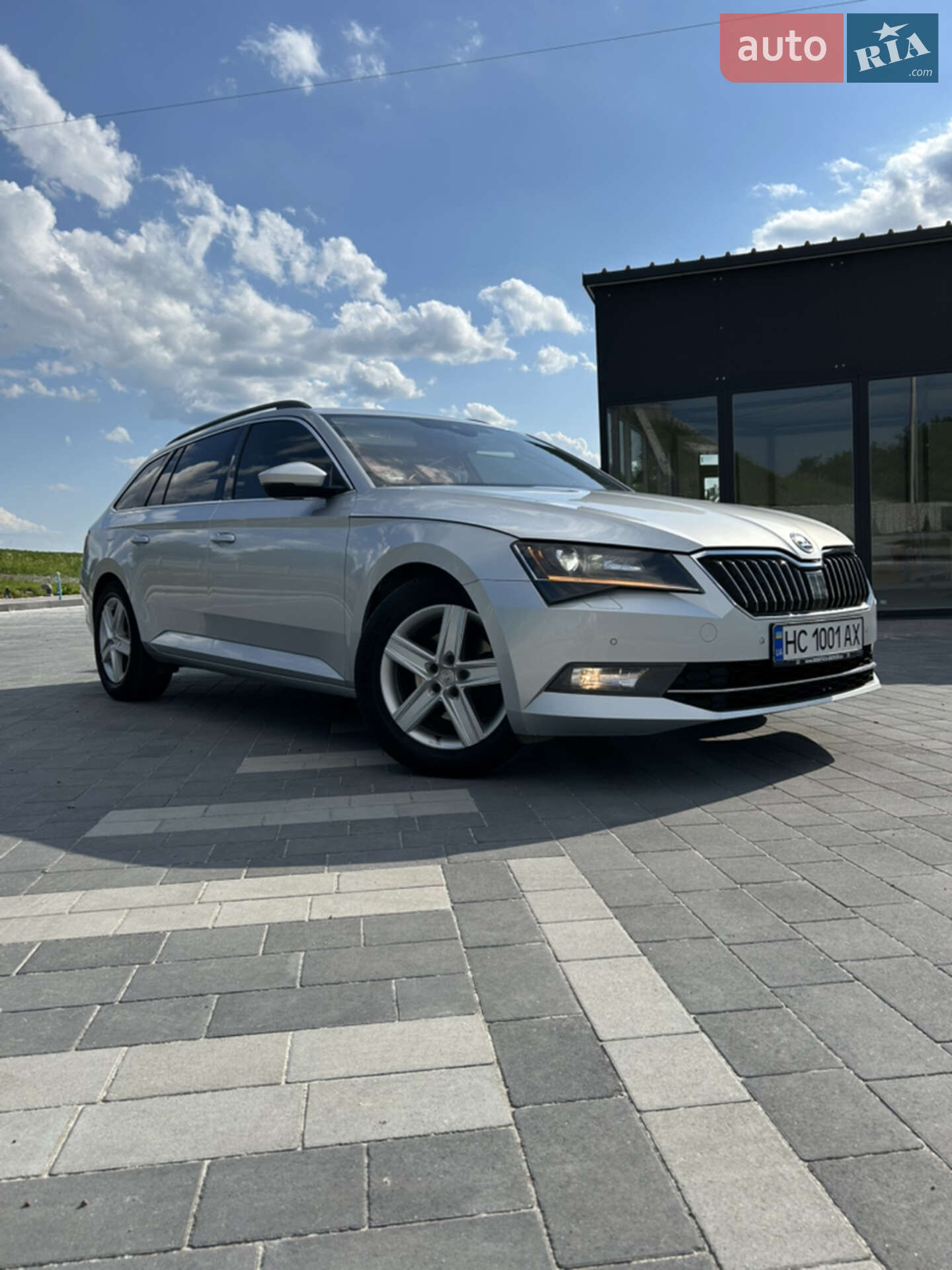 Skoda Superb 2017 VIN TMBJH7NP3J7505549 фото оголошення 43 з 50