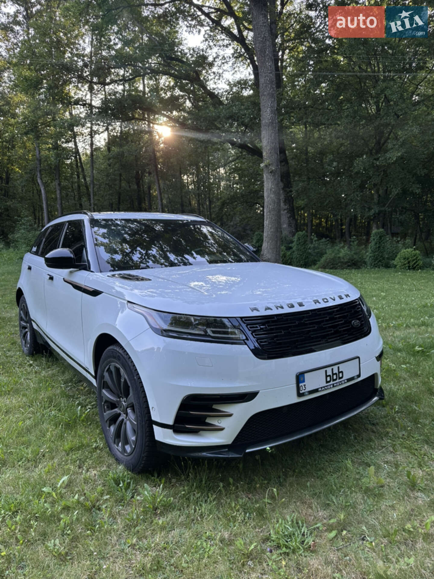 Land Rover Range Rover Velar 2017 VIN SALYL2RN0JA736767 фото оголошення 3 з 24