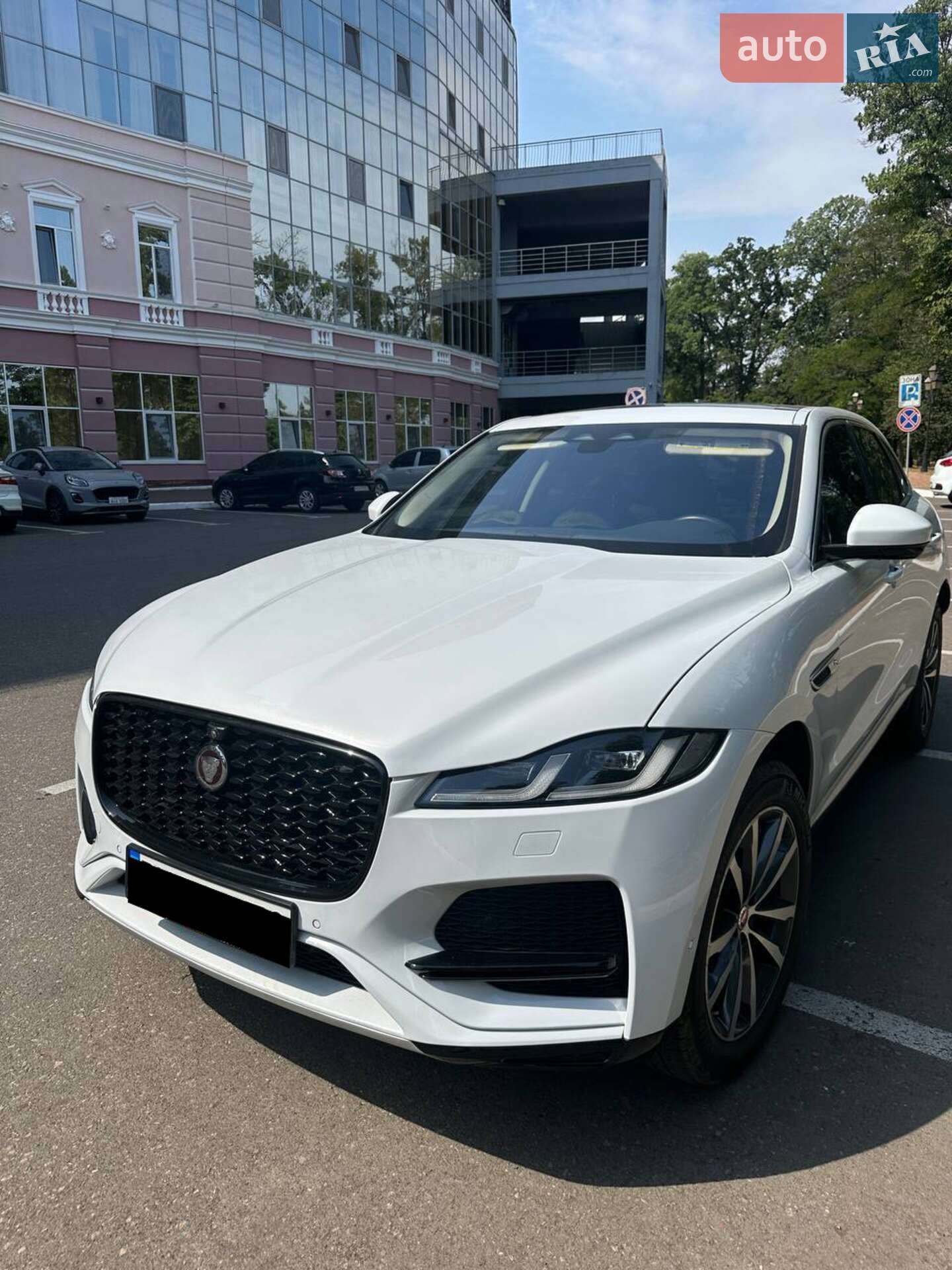 Jaguar F-Pace 2021 VIN SADCJ2EX4MA668254 фото оголошення 2 з 10