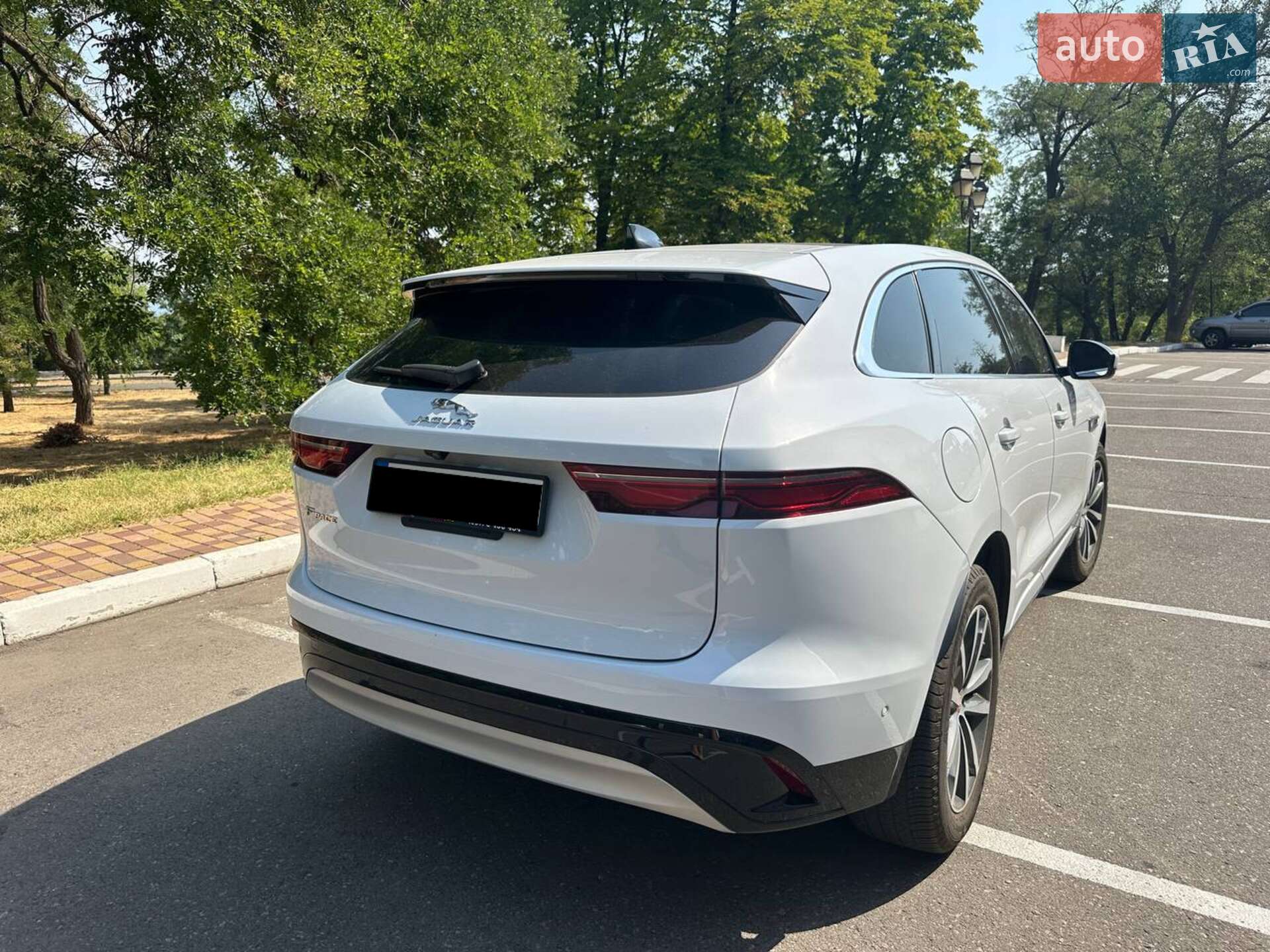 Jaguar F-Pace 2021 VIN SADCJ2EX4MA668254 фото оголошення 5 з 10