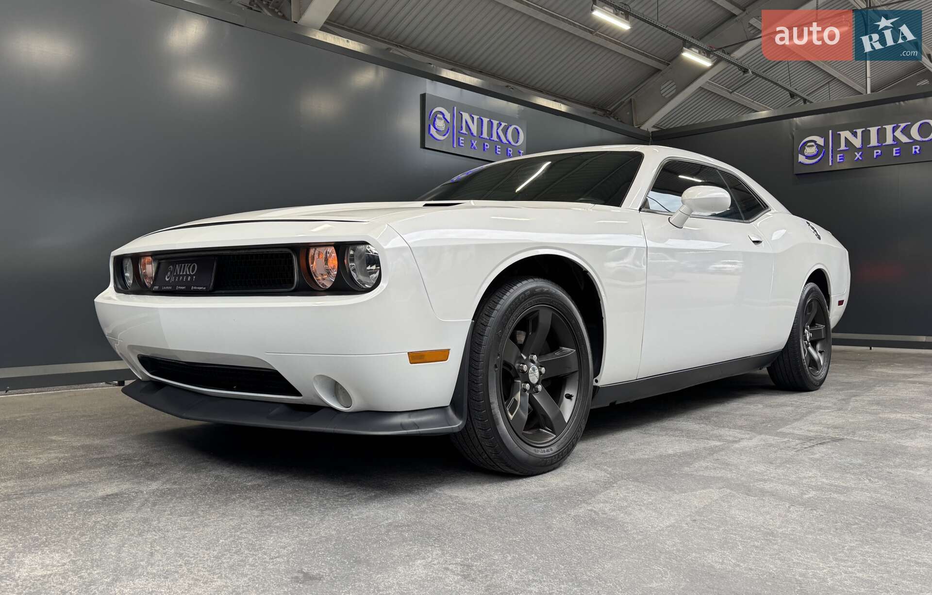 Dodge Challenger 2013 VIN 2C3CDYAG2EH177166 фото оголошення 4 з 40