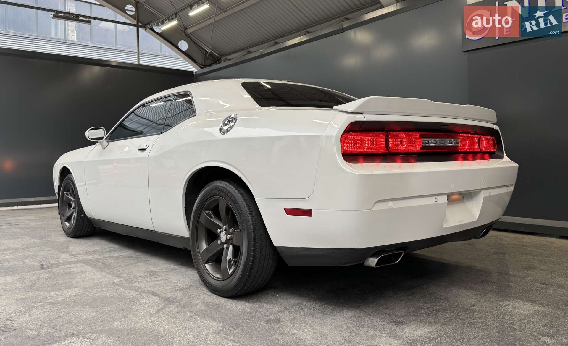 Dodge Challenger 2013 VIN 2C3CDYAG2EH177166 фото оголошення 11 з 40