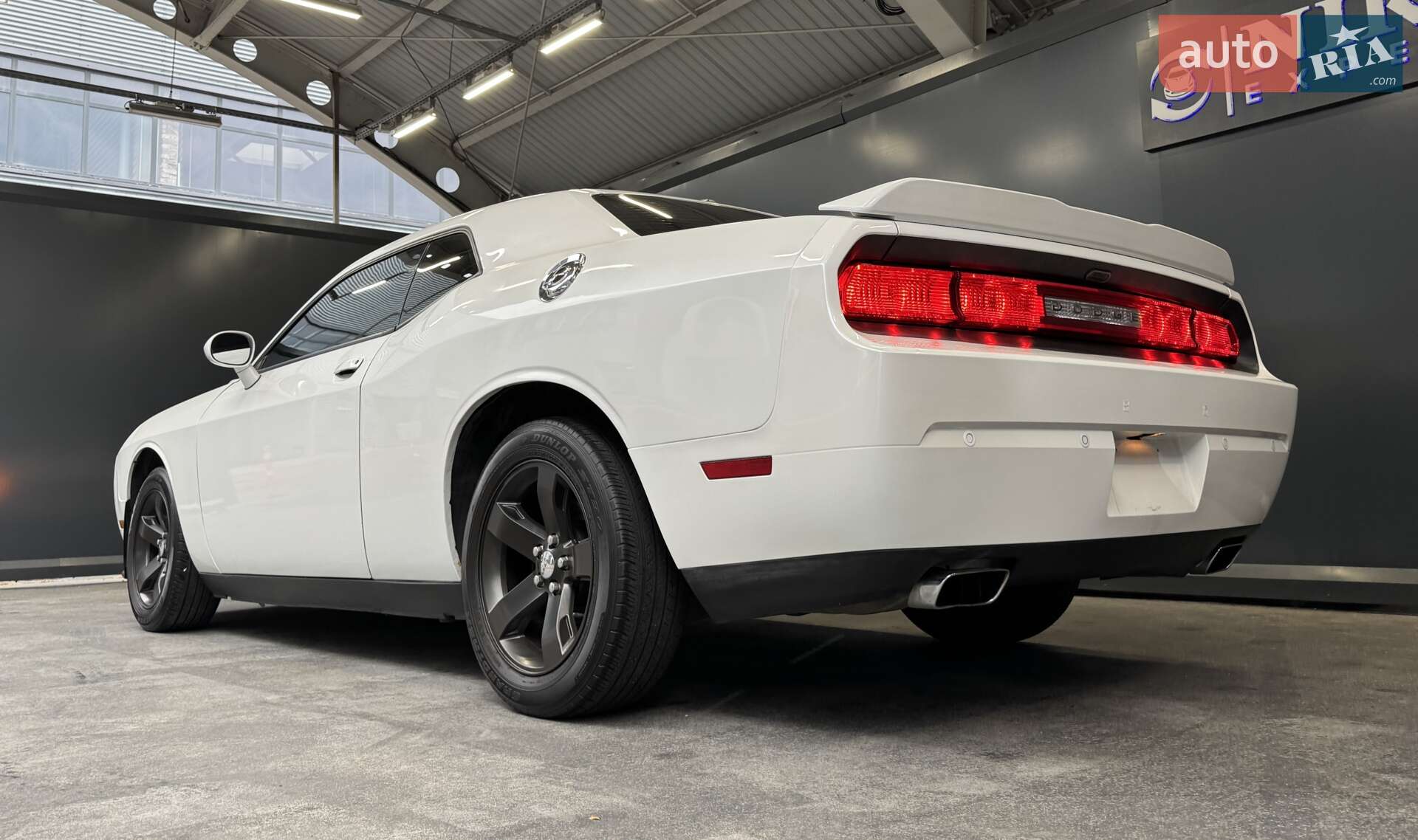 Dodge Challenger 2013 VIN 2C3CDYAG2EH177166 фото оголошення 12 з 40