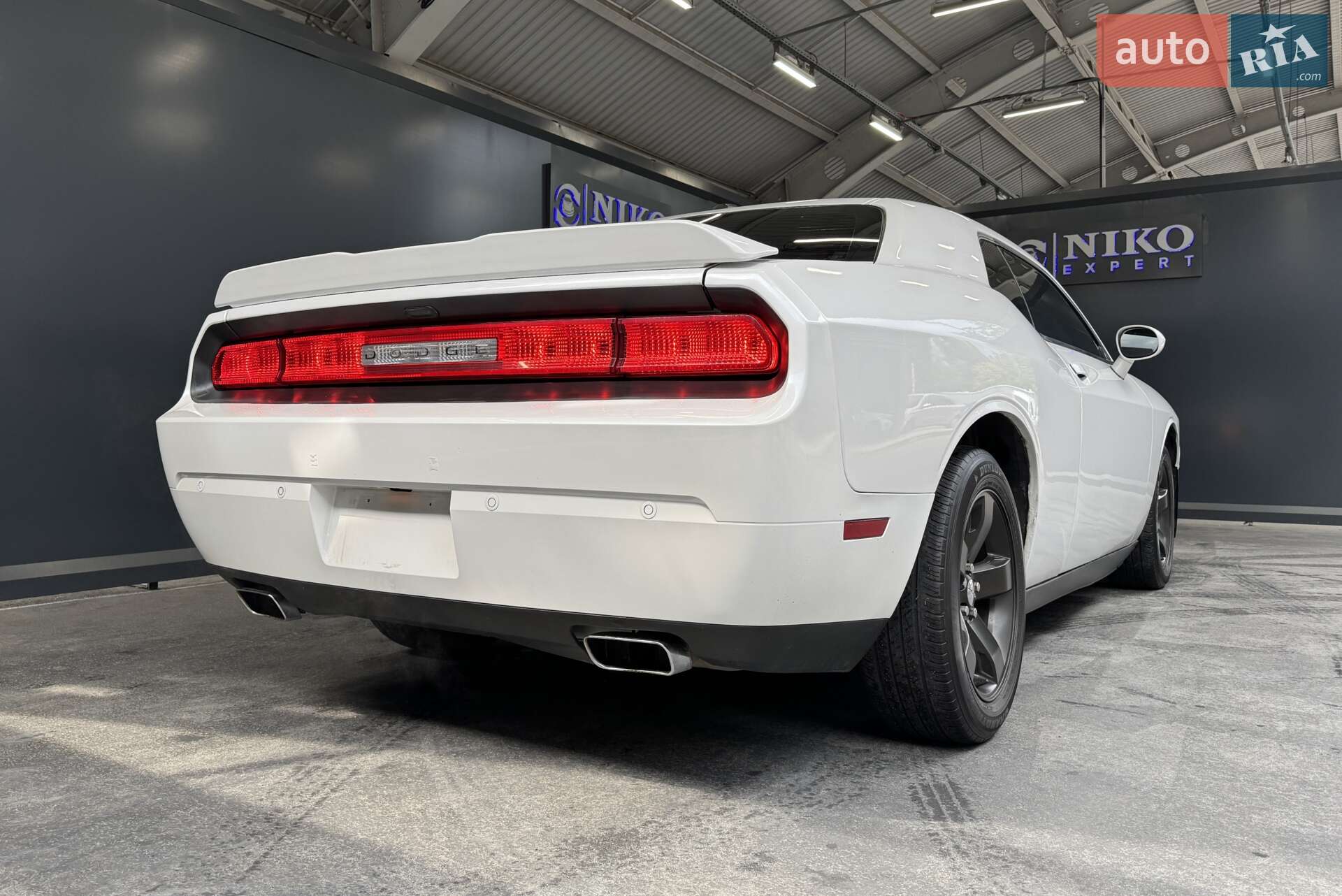 Dodge Challenger 2013 VIN 2C3CDYAG2EH177166 фото оголошення 15 з 40