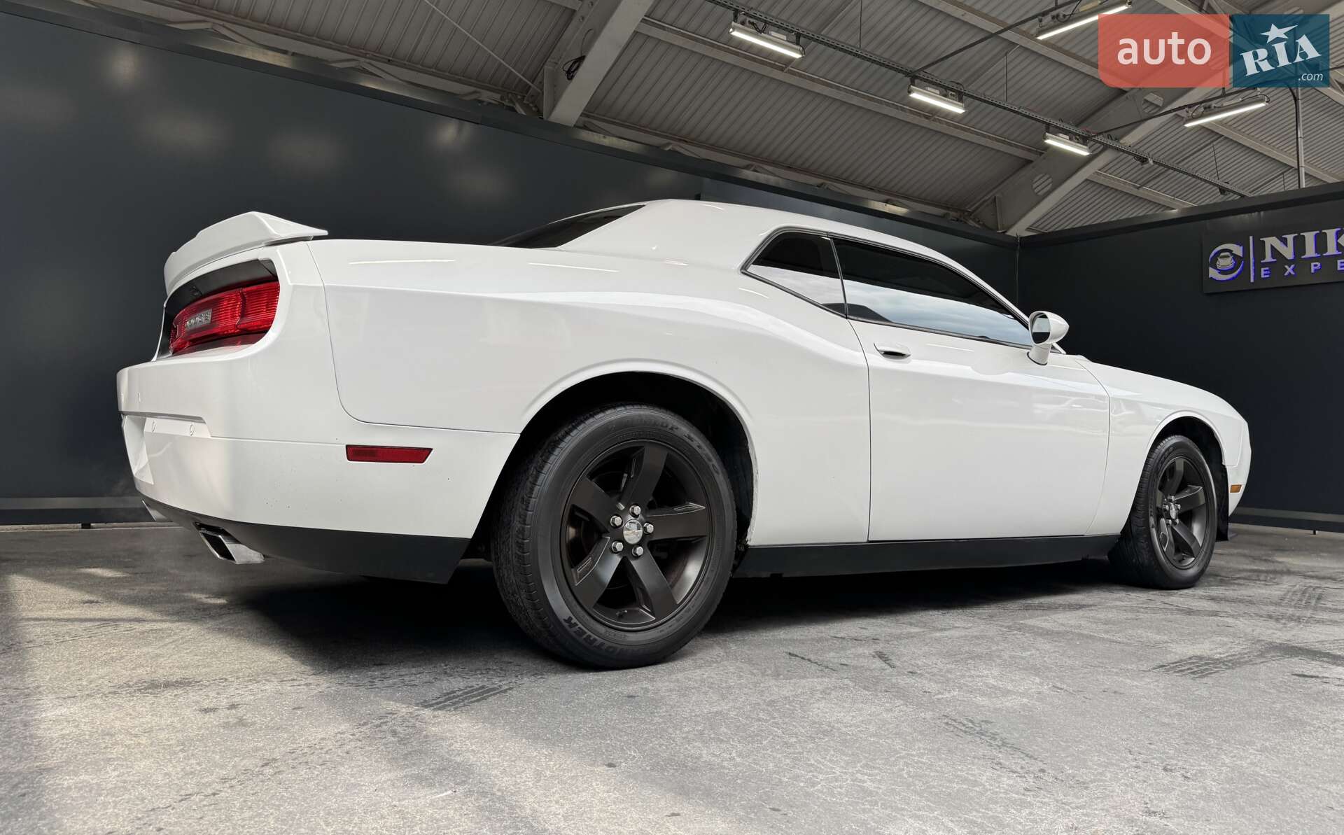 Dodge Challenger 2013 VIN 2C3CDYAG2EH177166 фото оголошення 20 з 40