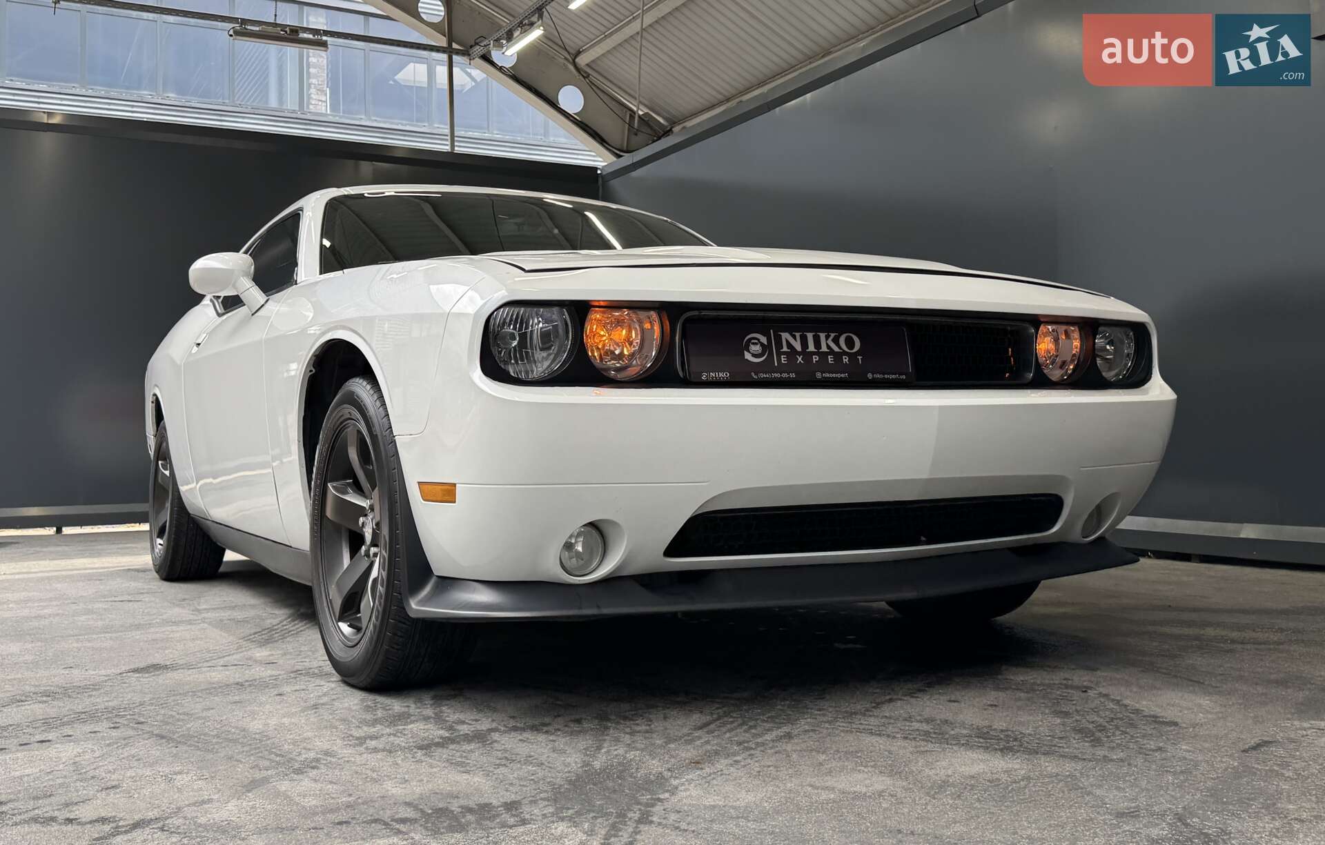Dodge Challenger 2013 VIN 2C3CDYAG2EH177166 фото оголошення 27 з 40