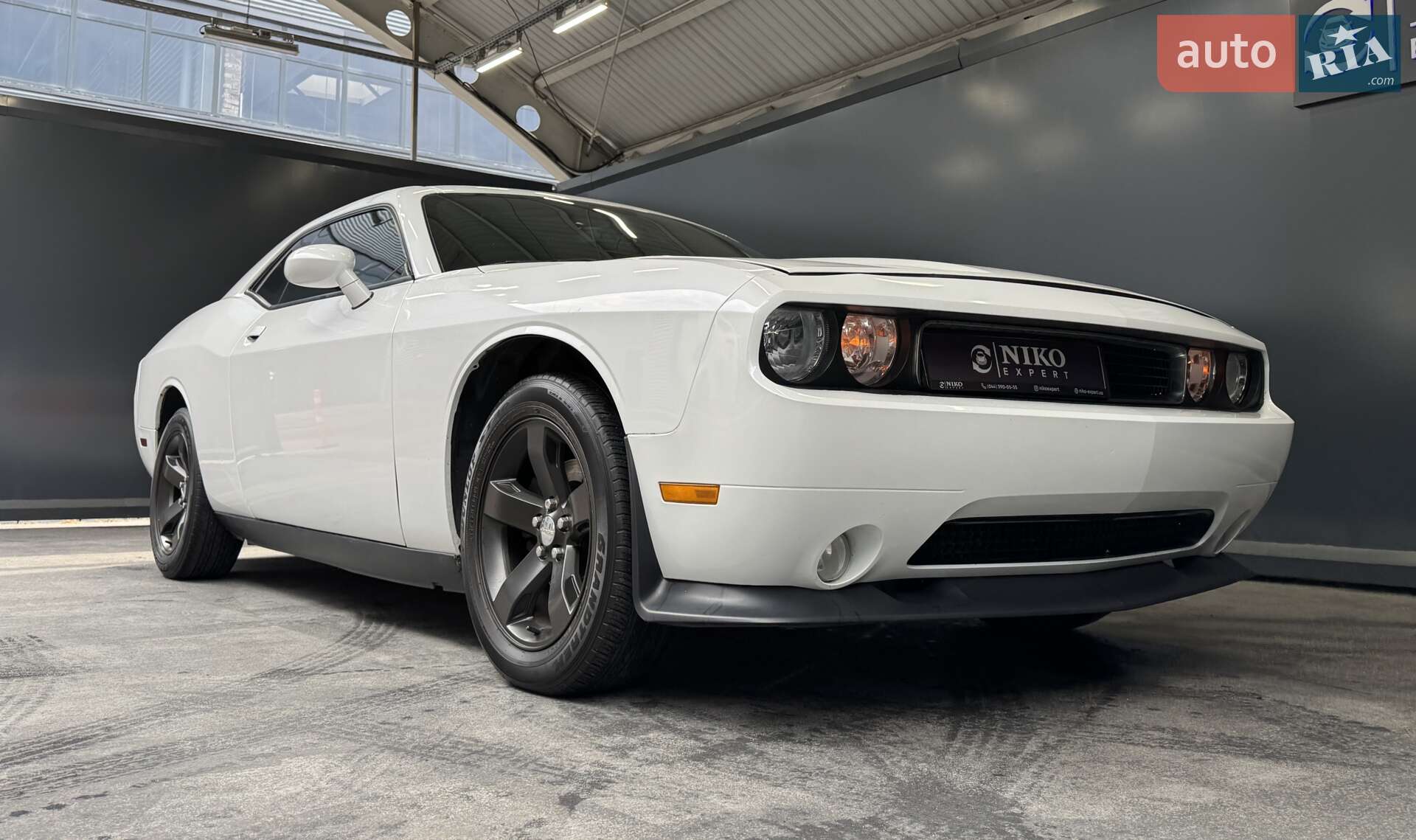 Dodge Challenger 2013 VIN 2C3CDYAG2EH177166 фото оголошення 24 з 40